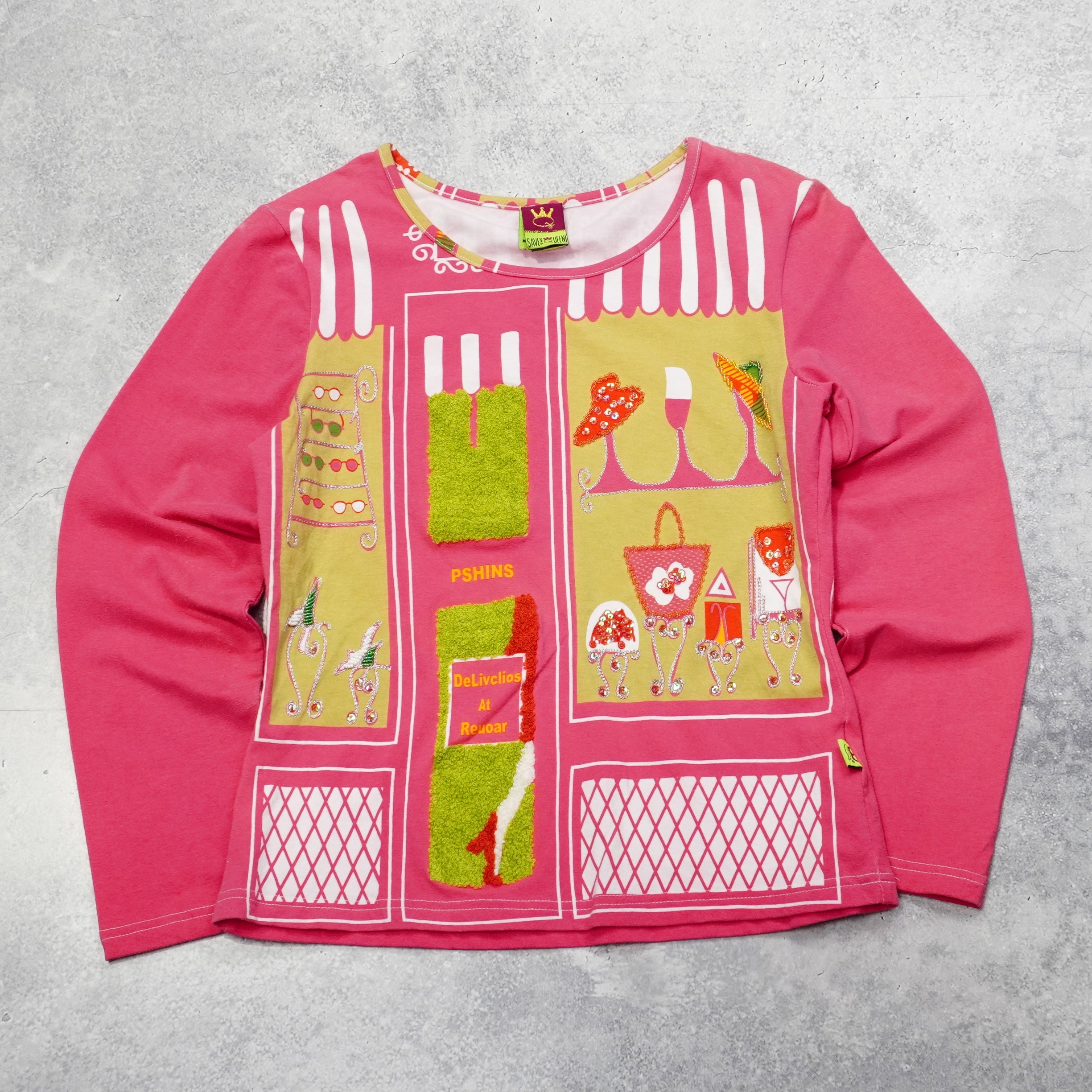 2000s Save the Queen Patterned Top