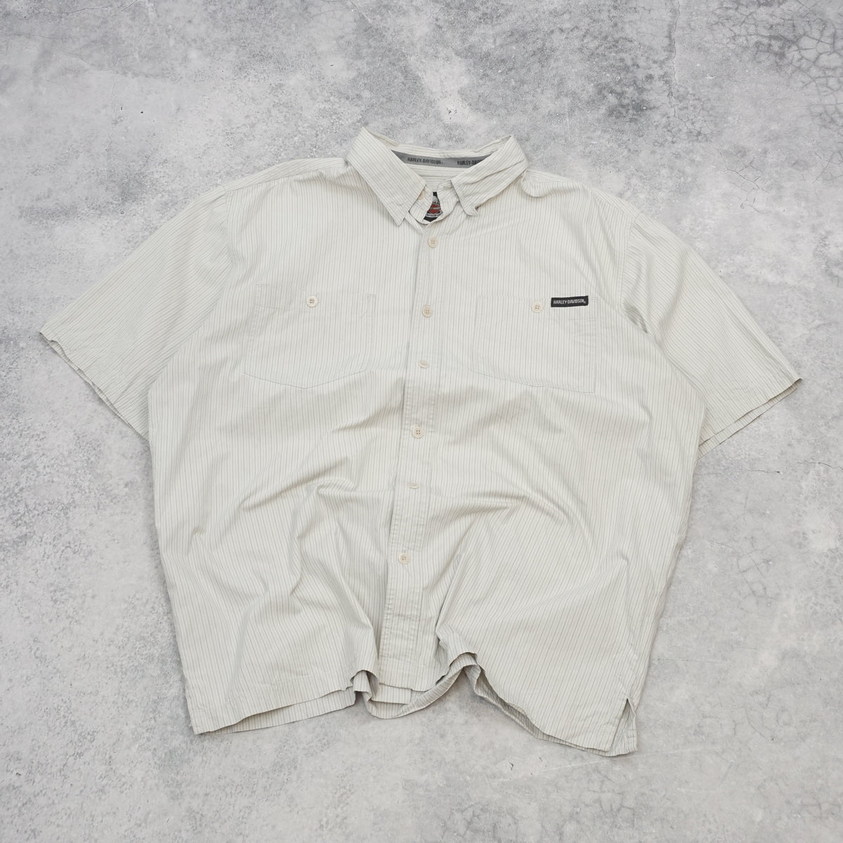 2000s Harley-Davidson Pinstripe Short Sleeve Button Up Shirt