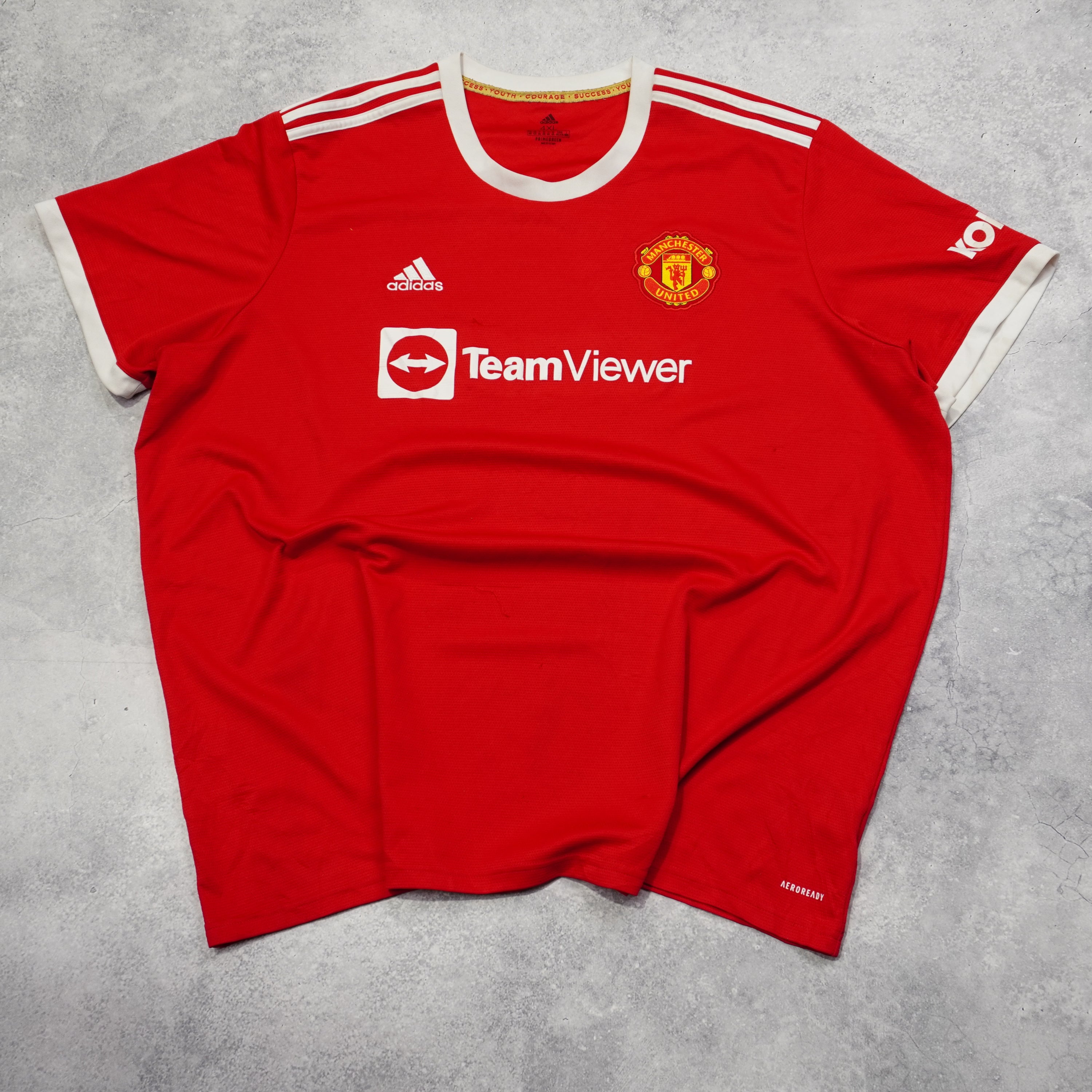 2000s Adidas Manchester Utd Jersey