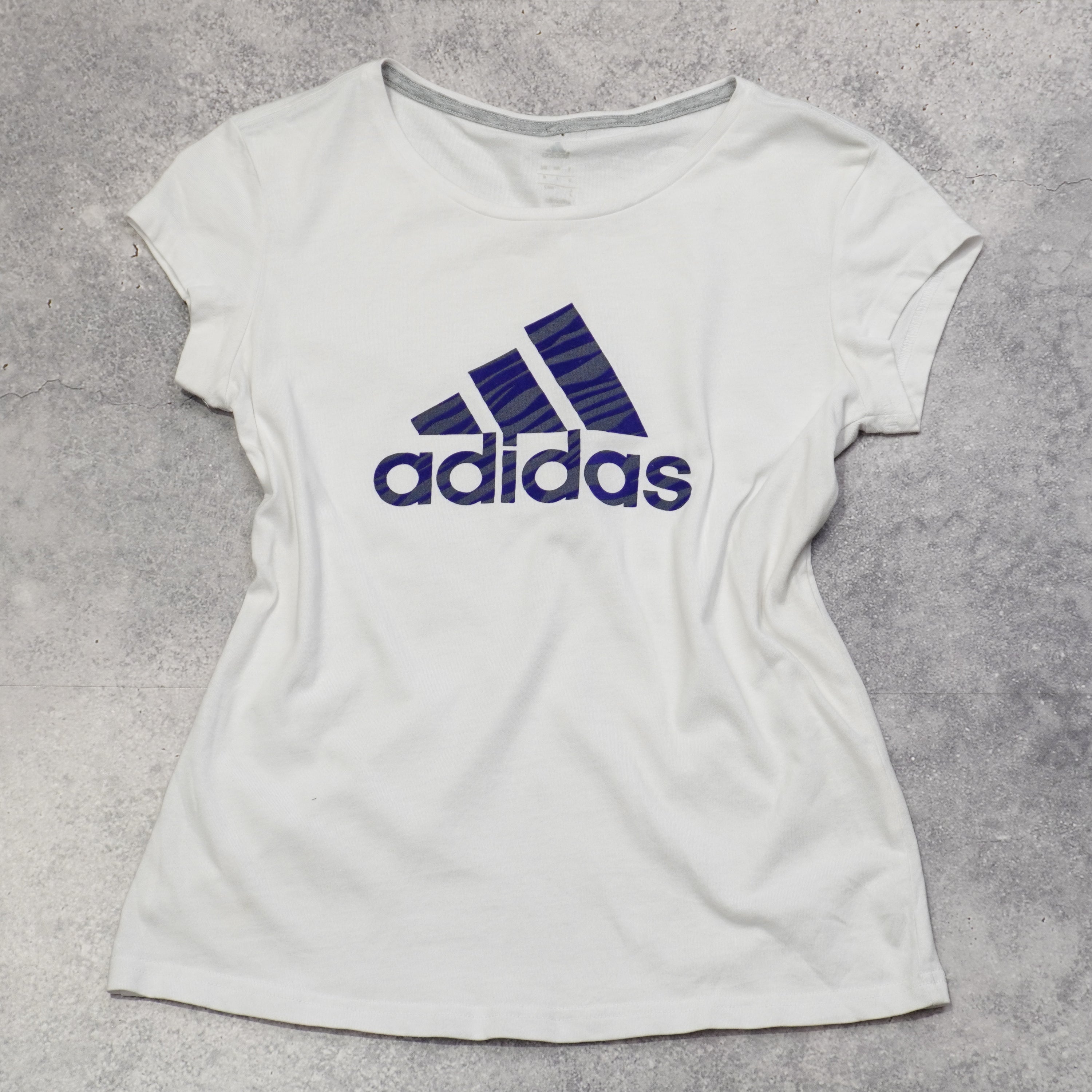 Adidas T-Shirt