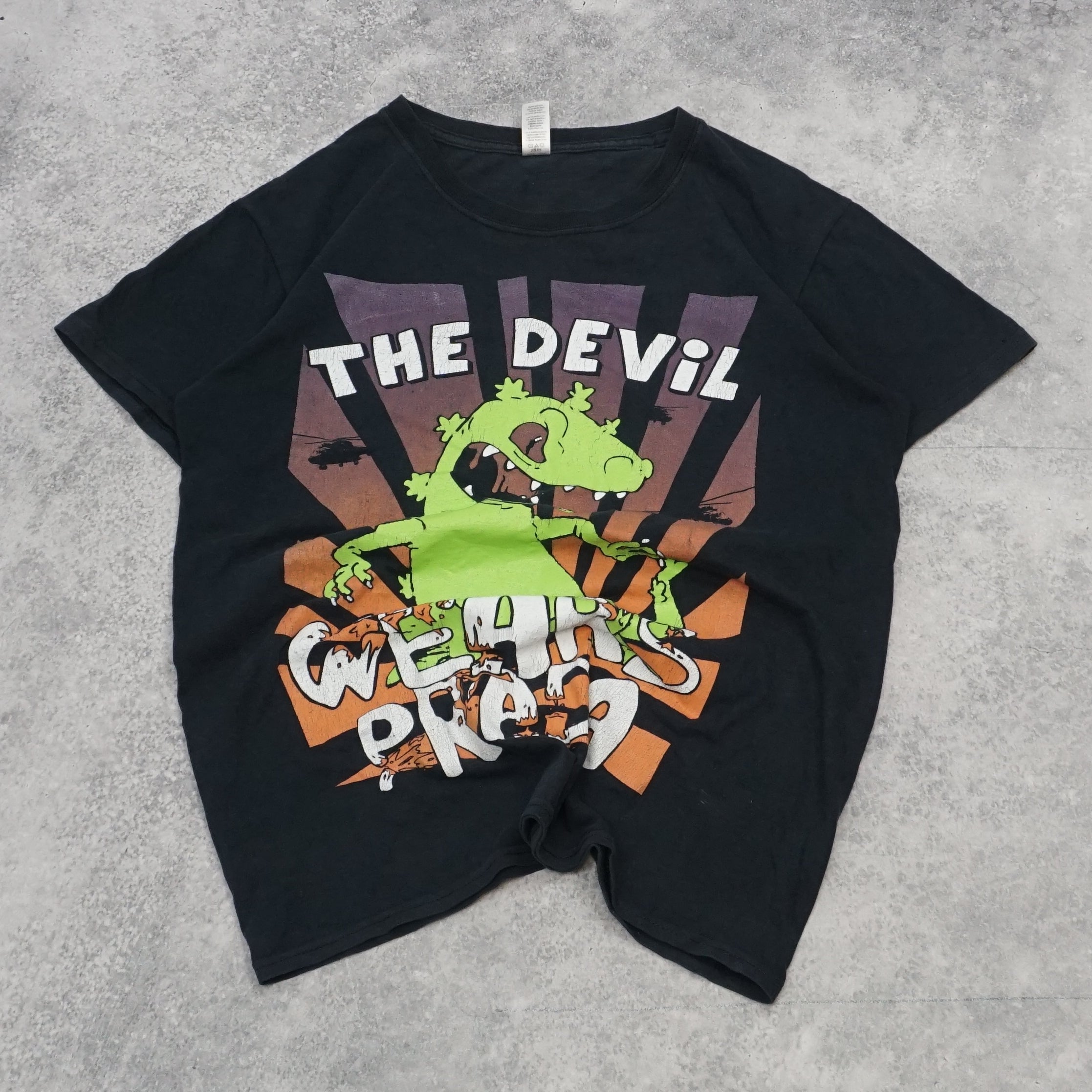 Gildan Graphic T-Shirt