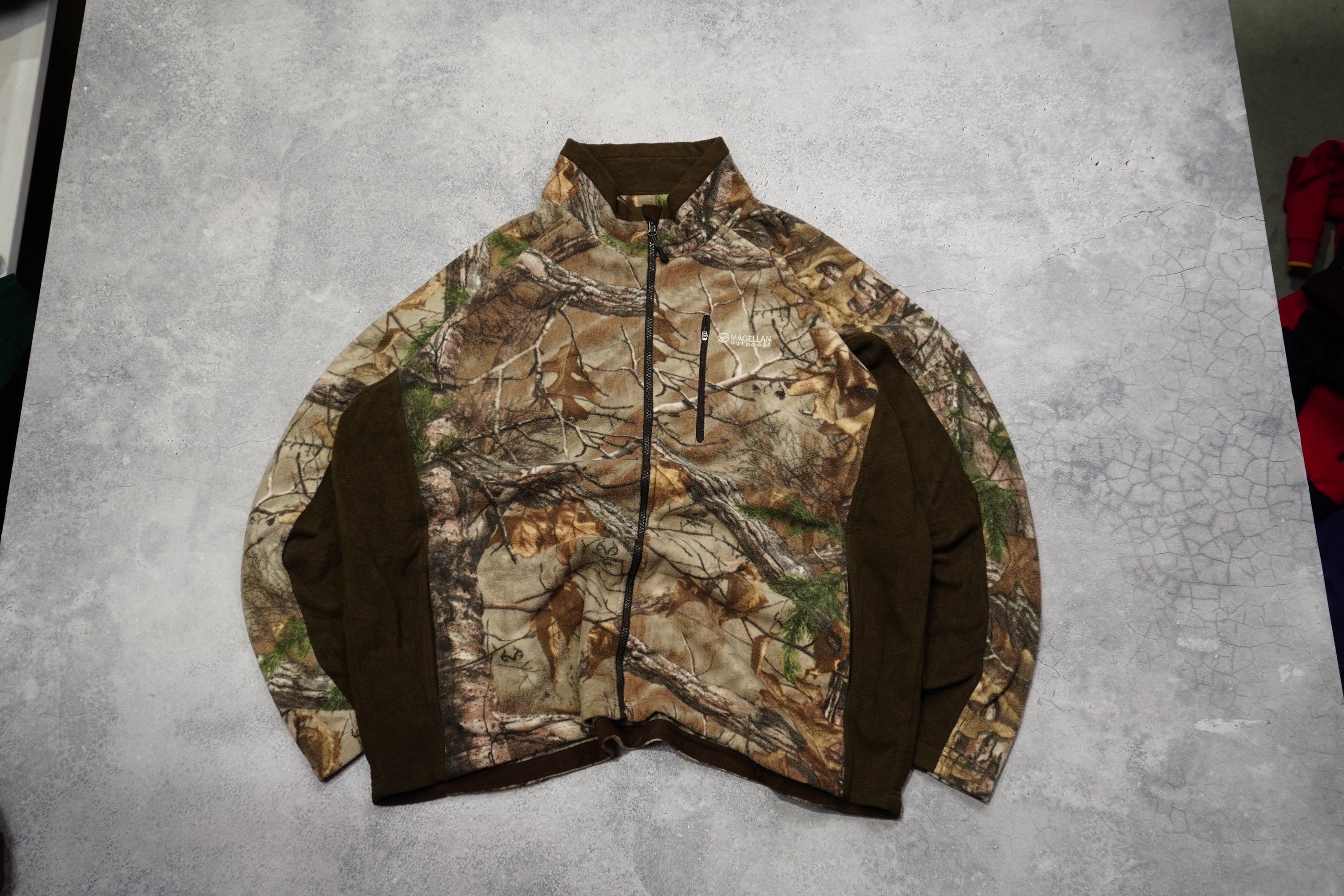2000s Magellan Outdoor Camouflage Fleece