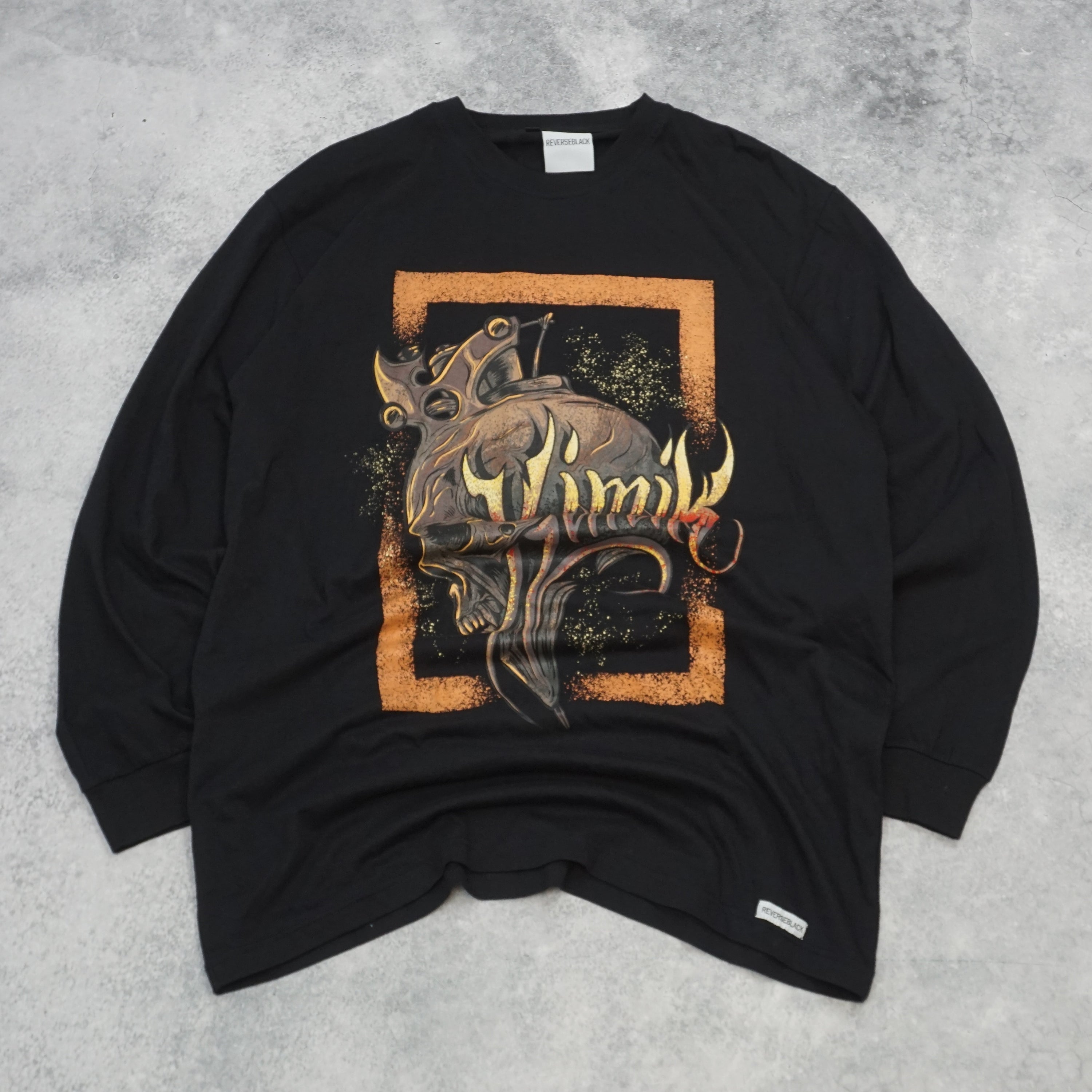 Reverseblack Graphic T-Shirt