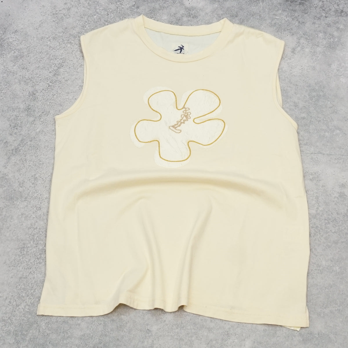 Hai Sporting Gear Floral Embroidered Sleeveless Tank Top