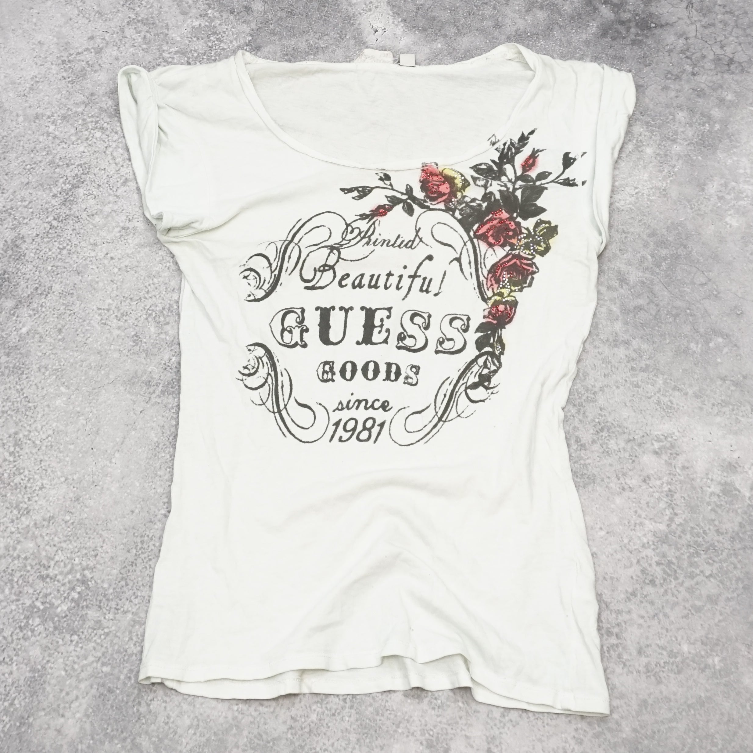 2000s Guess Beautiful Graphic Top