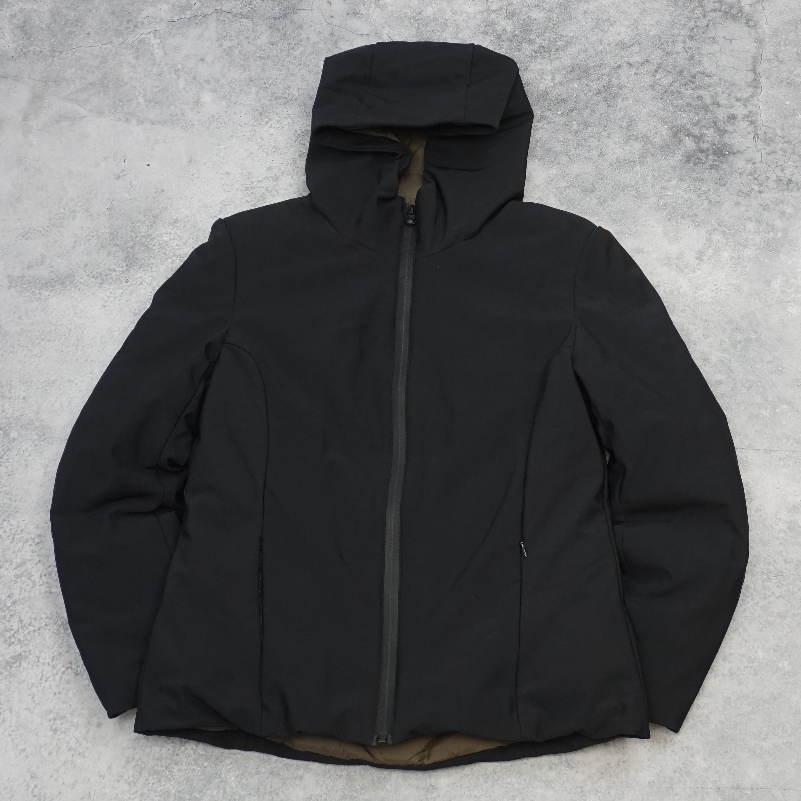 R66 Jacket