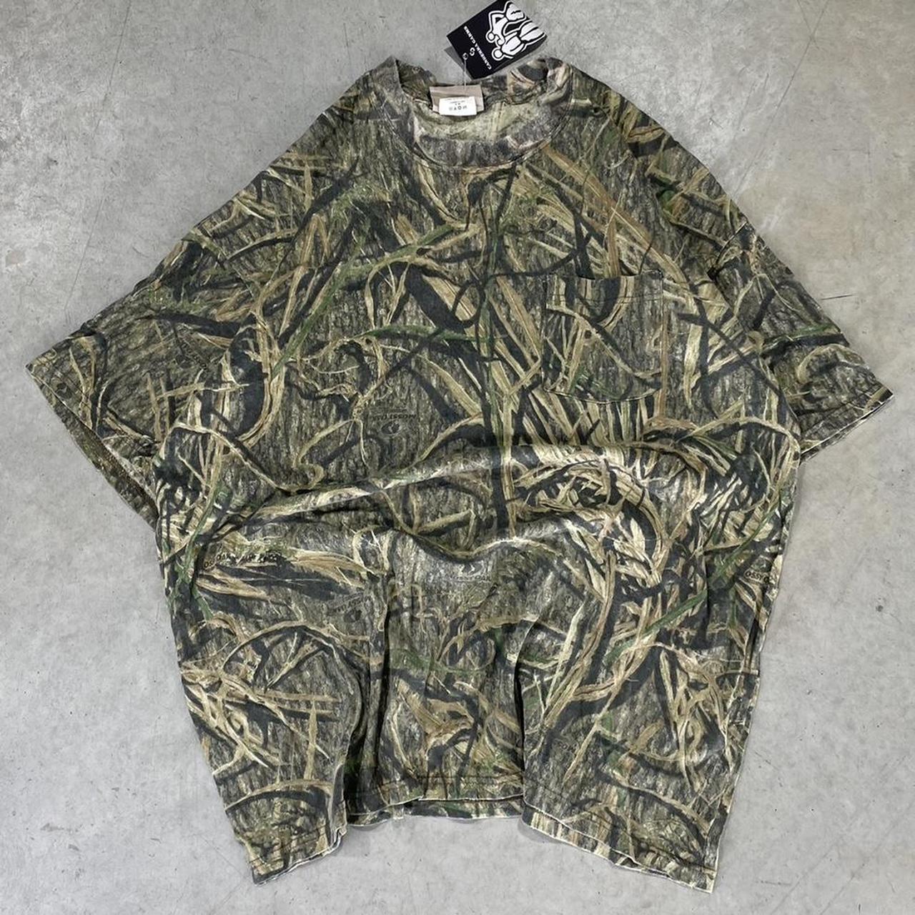 2000s Mossy Oak Camo T-Shirt