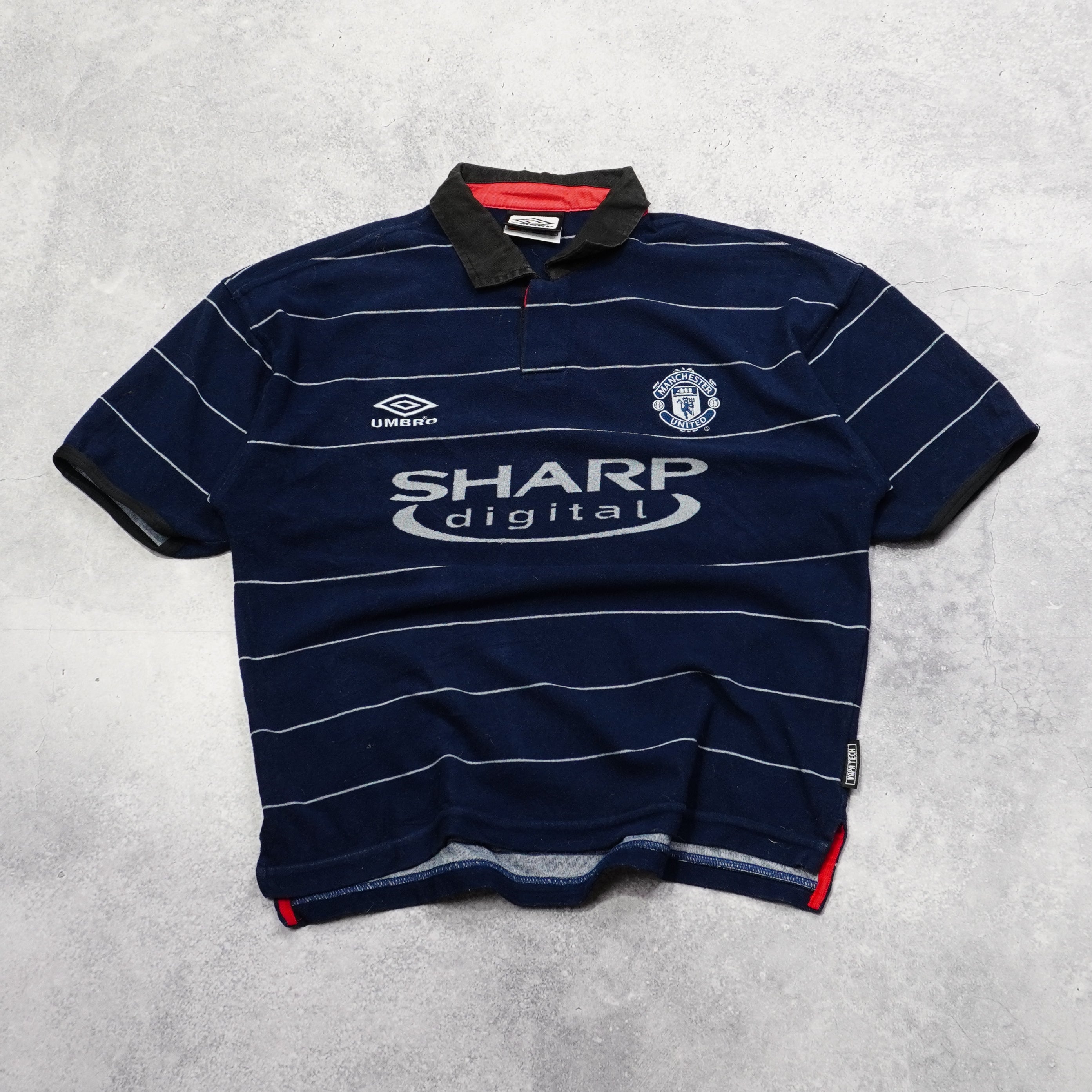 99-00 Umbro Manchester United Jersey