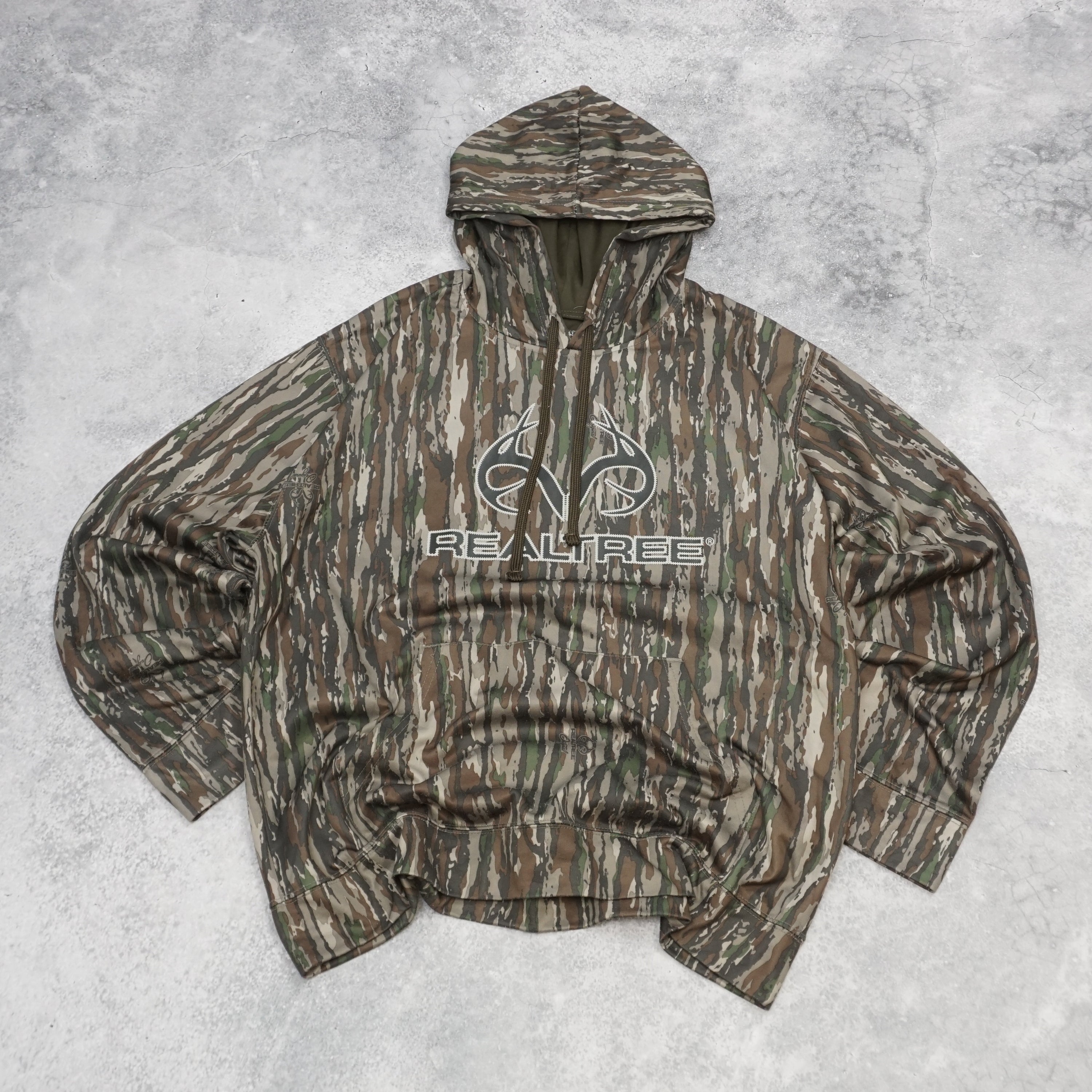 Realtree Camo Graphic Hoodie
