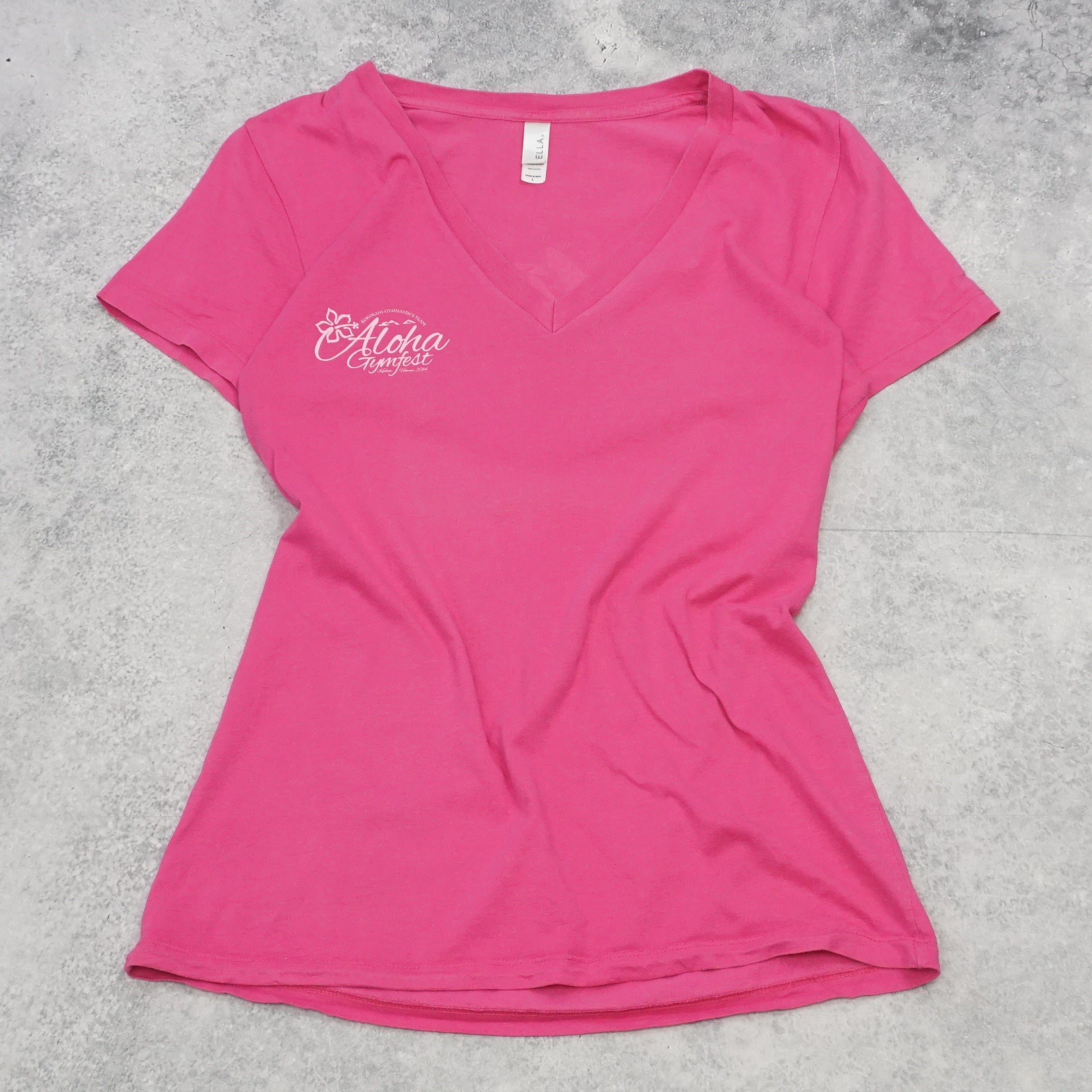 Bella Aloha  T-Shirt
