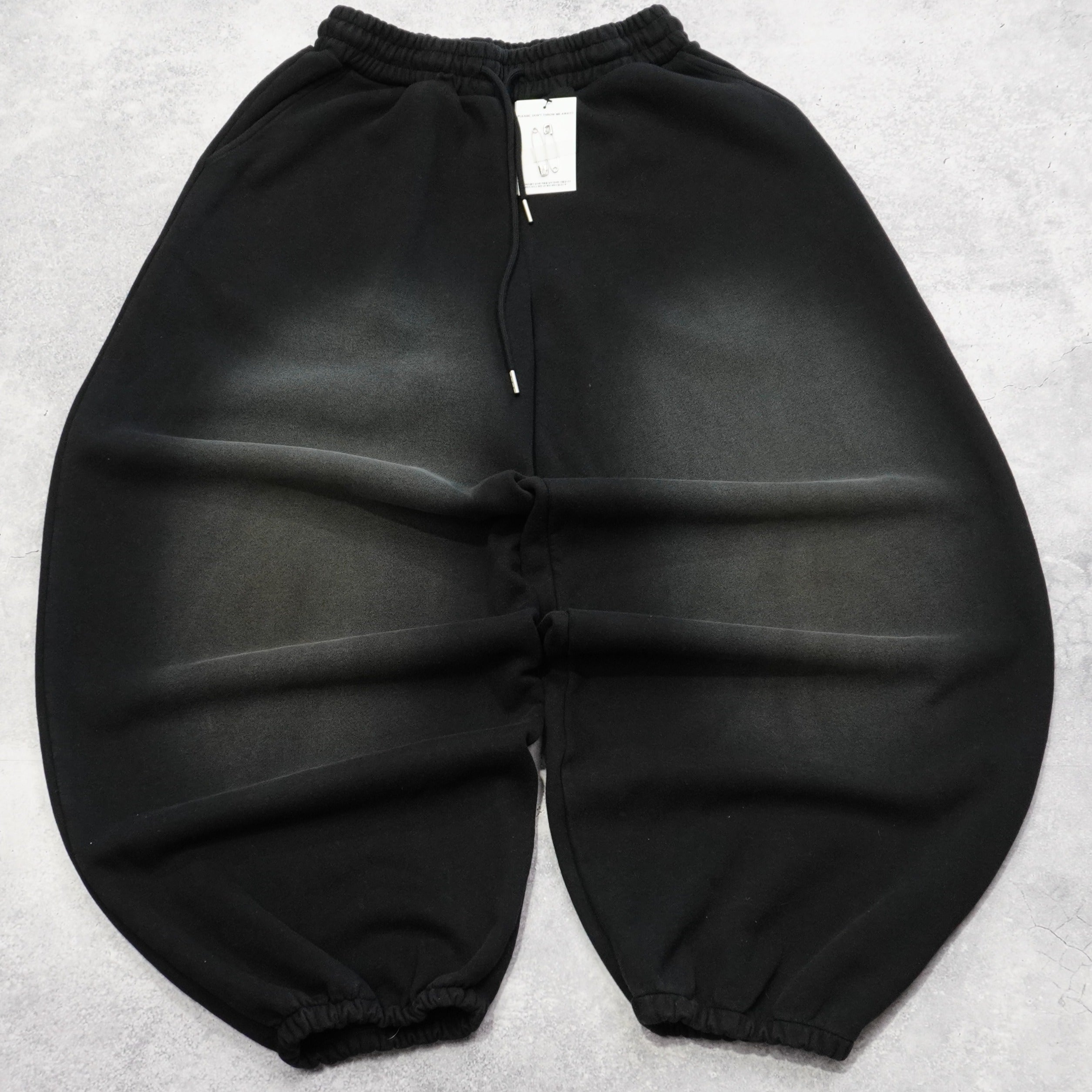 Hestory Baggy Style Made in Korea Sweatpants
