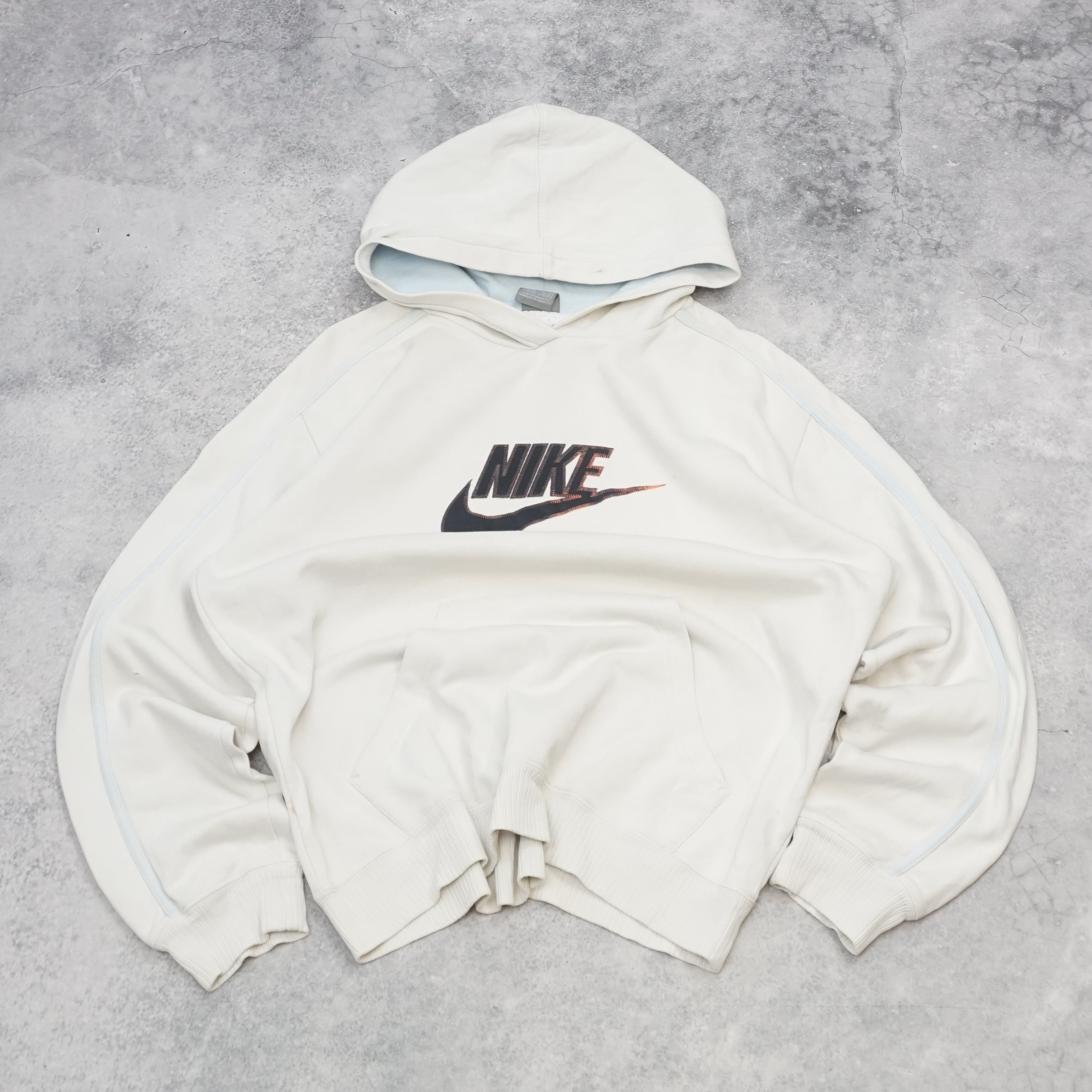 2000s Nike Hoodie