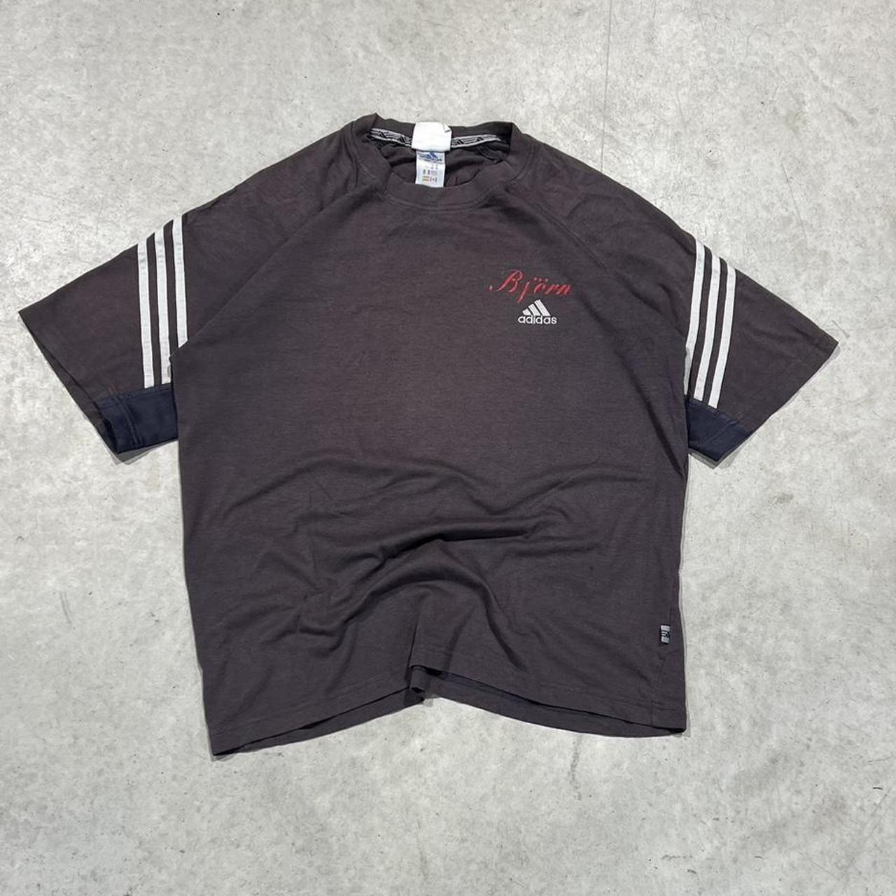 2000s Adidas Y2K Graphic T-Shirt Boxy