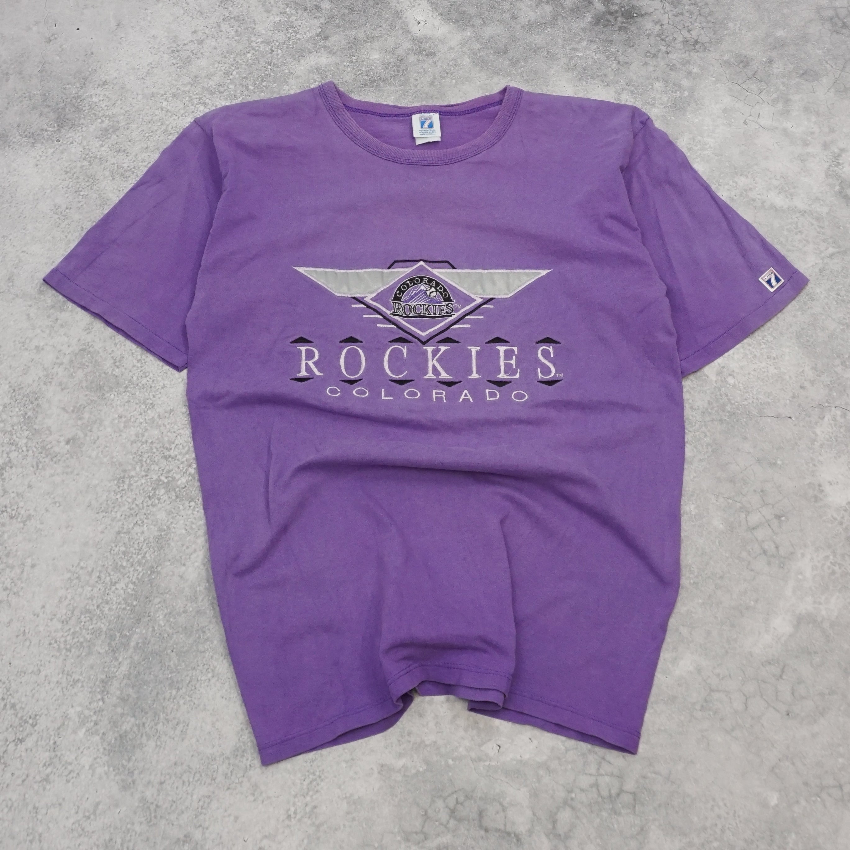 2000s Logo 7 Rockies Colorado Graphic T-Shirt