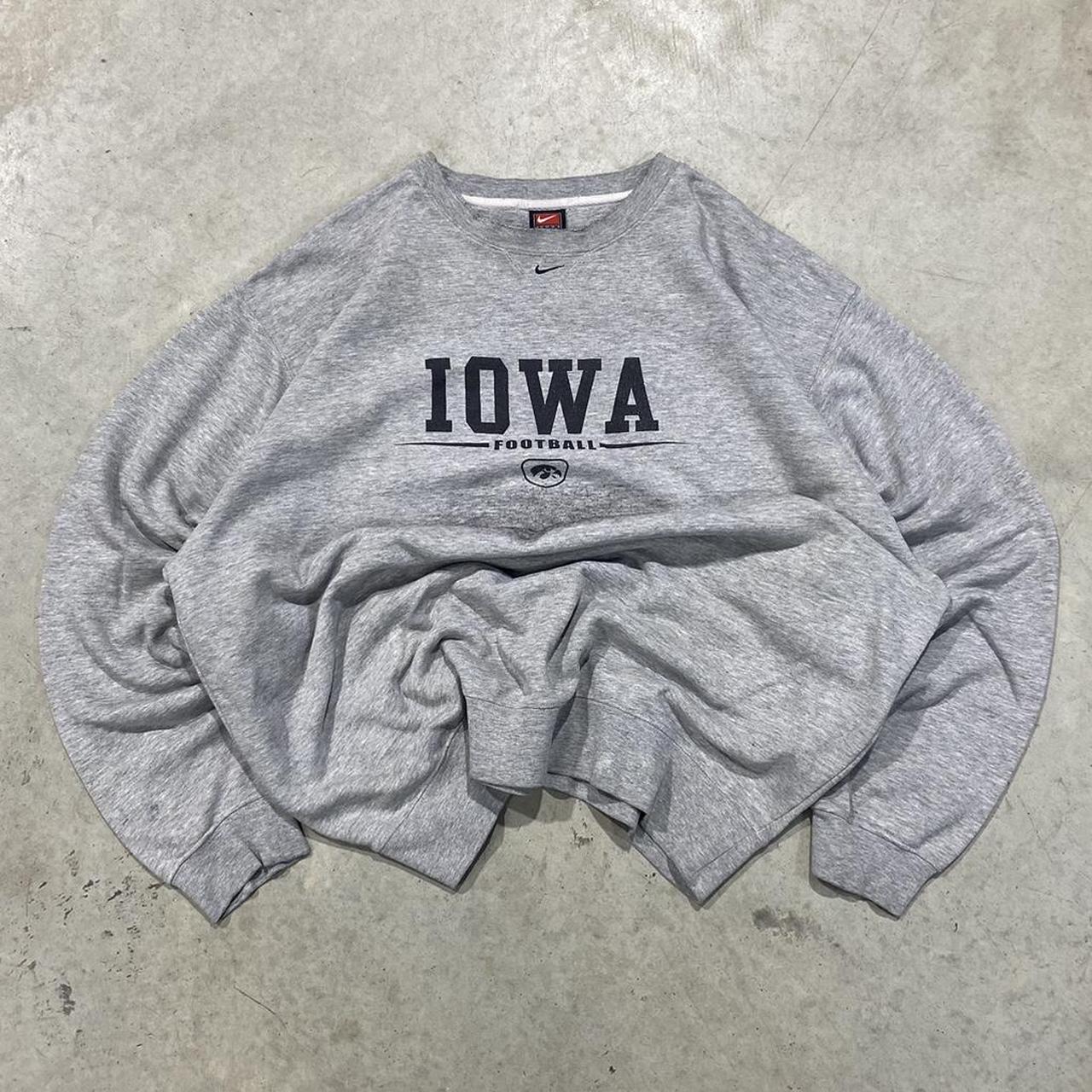 2000s Nike Graphic Crewneck