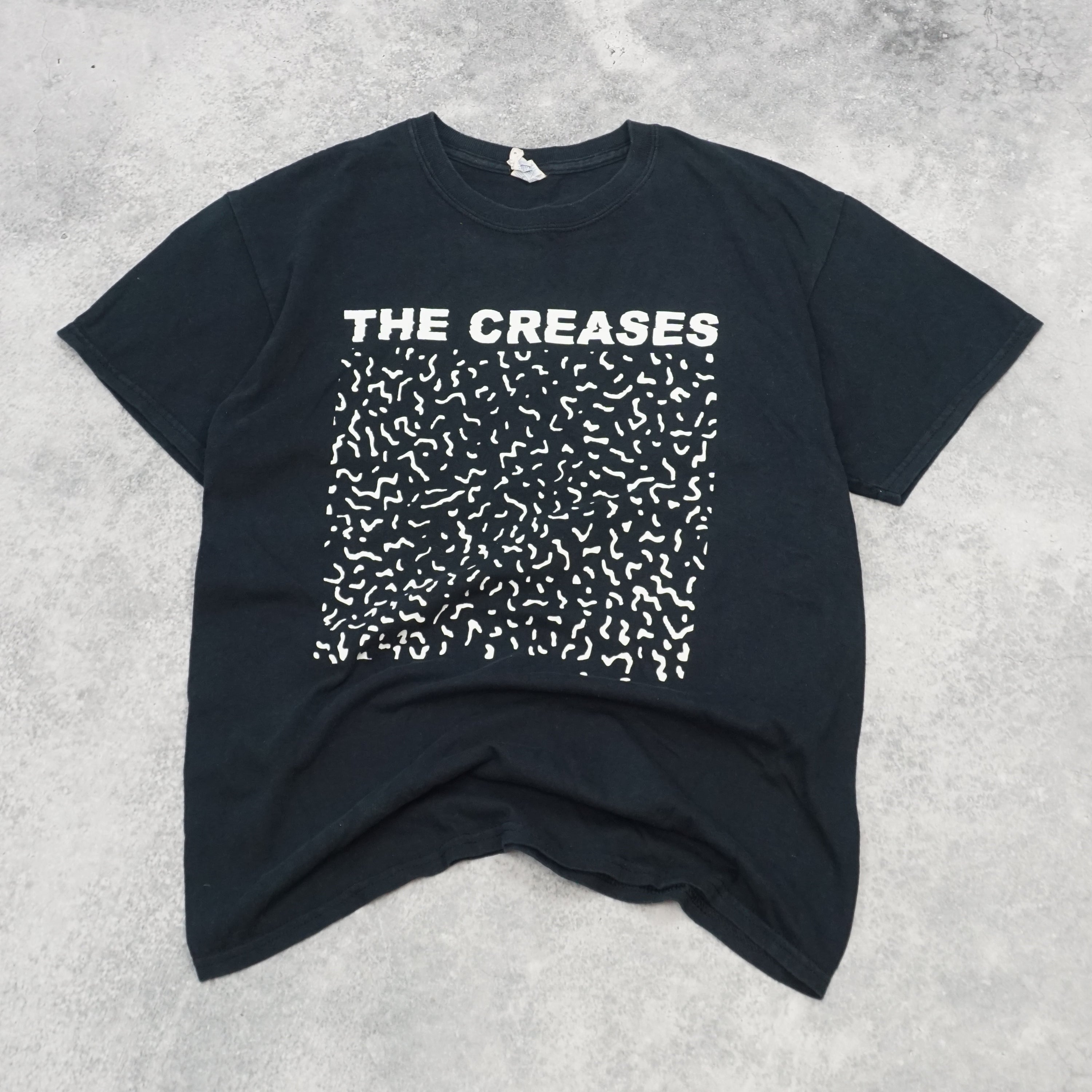 Gildan The Creases Graphic T-Shirt
