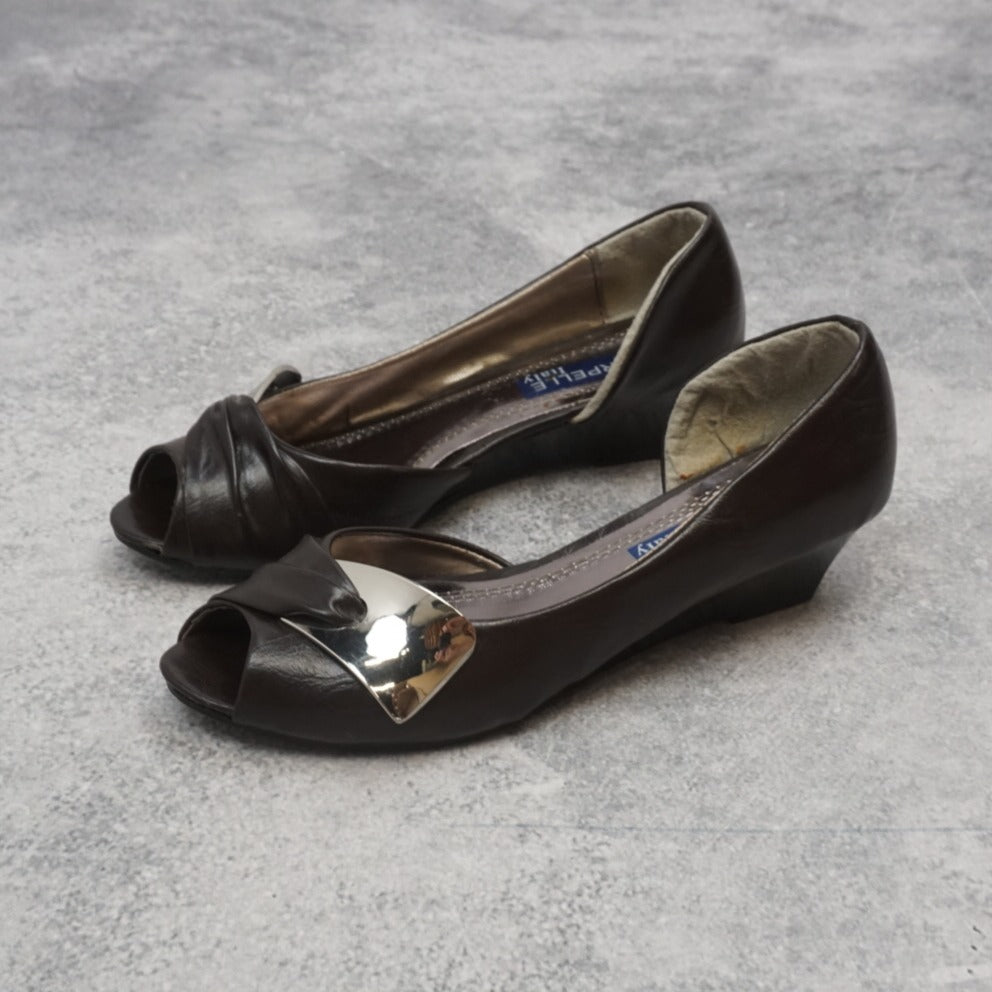 2000s Arpelle Italy Peep Toe Wedge Heels