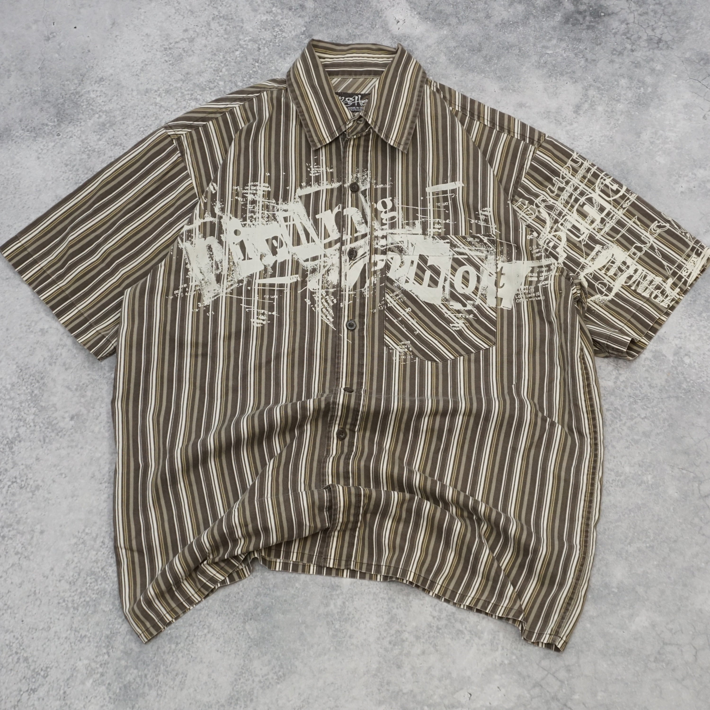 2000s Piping Hot Striped Graphic Button Up