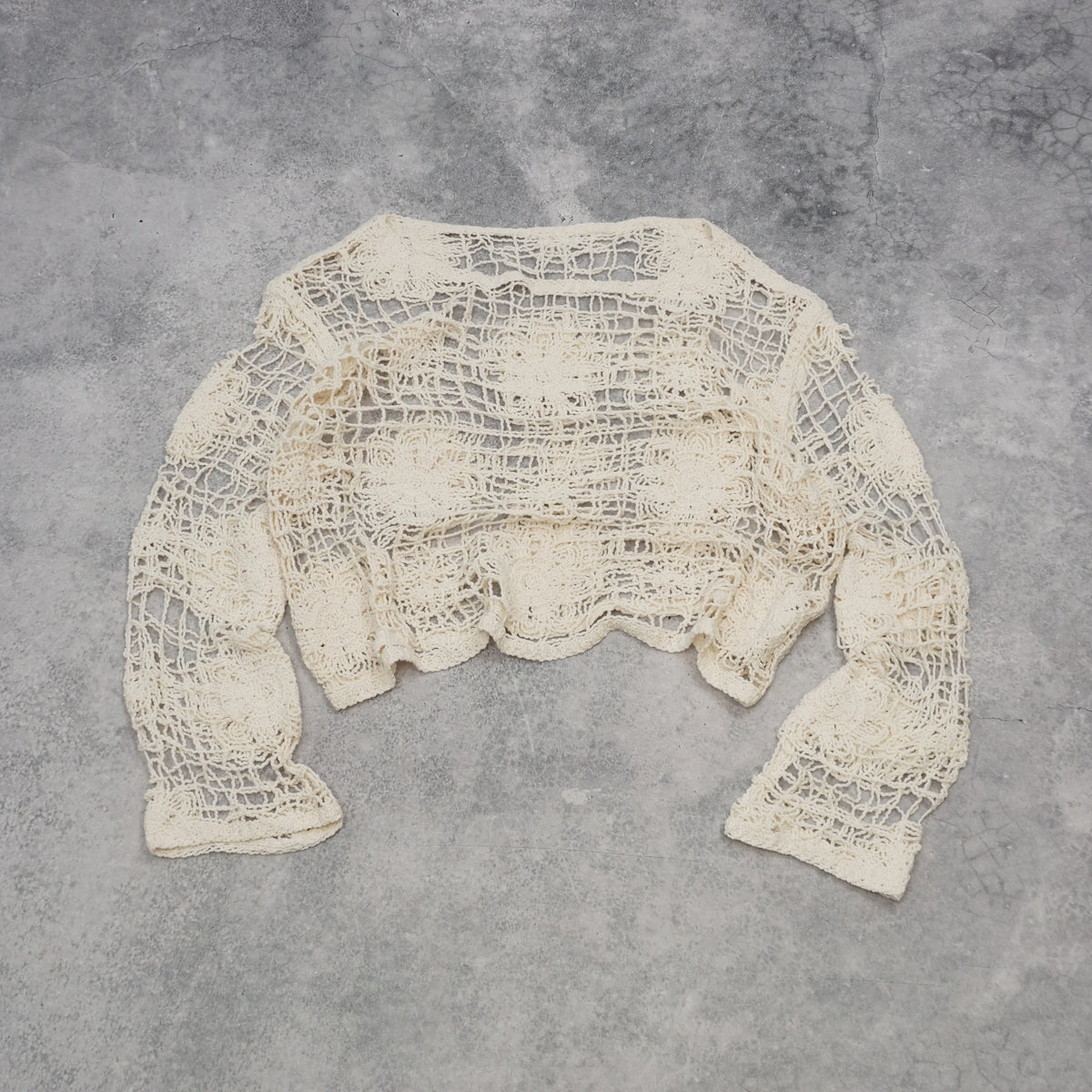 Urban Revivo Cropped Floral Crochet Top Crochet