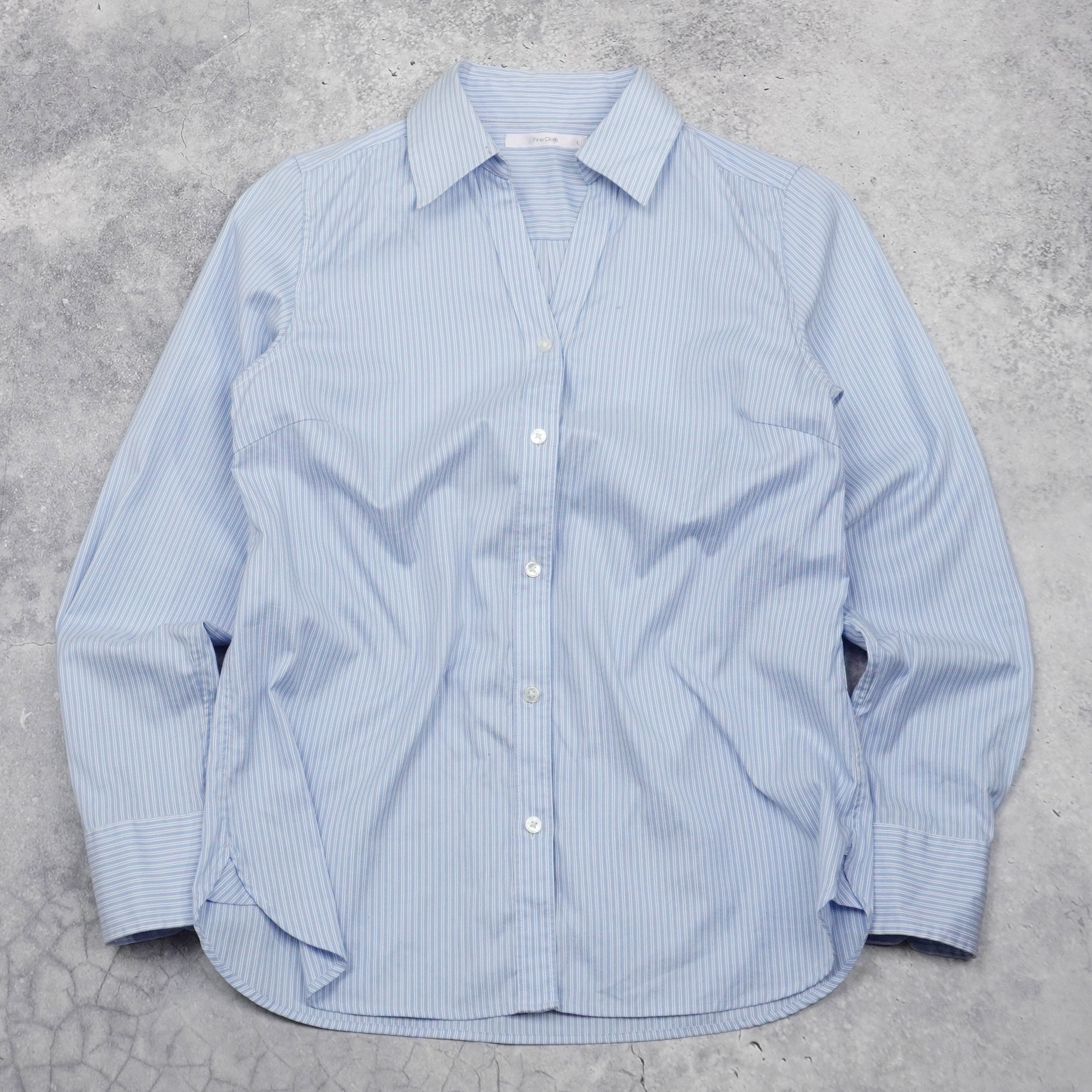 Fine Cloth Button Up