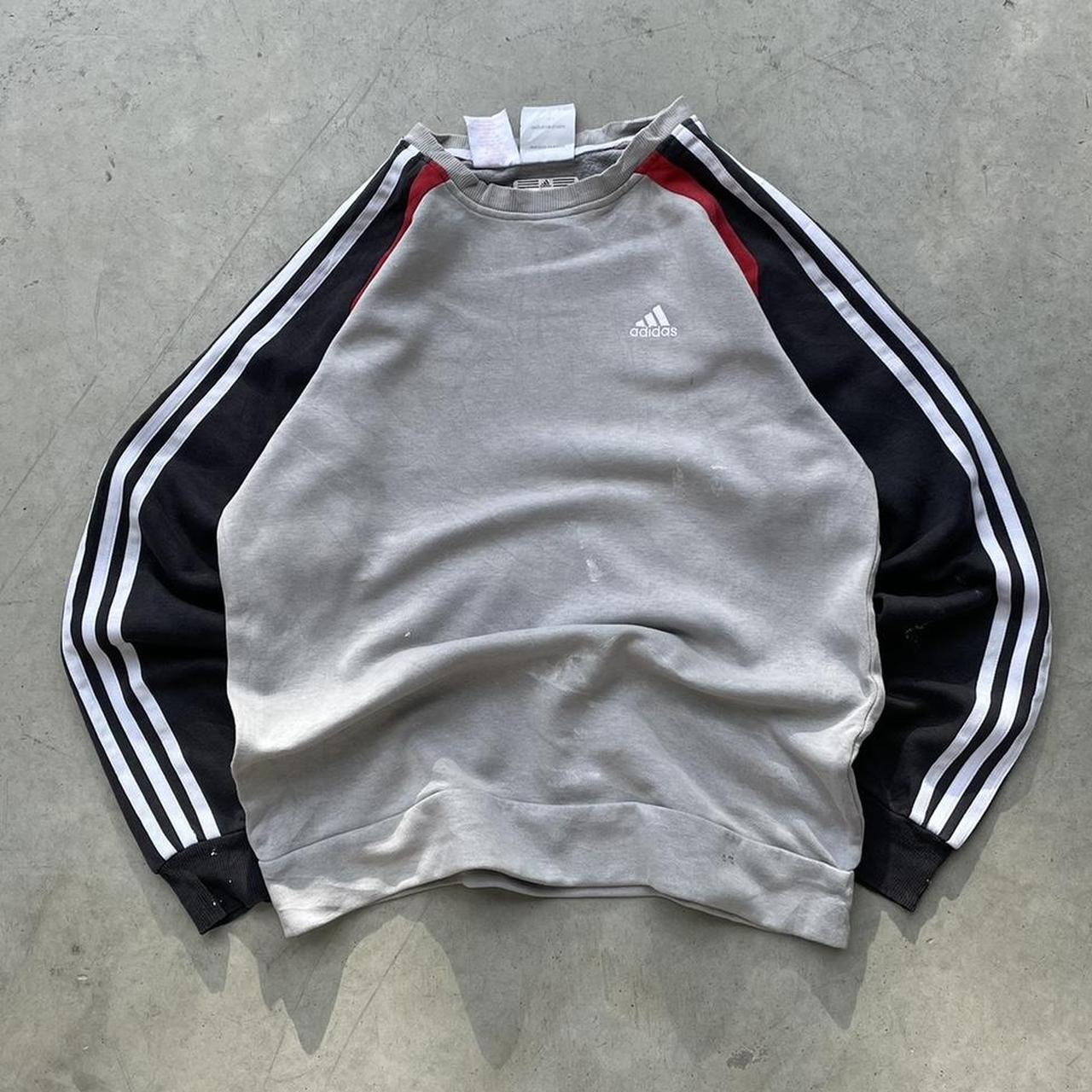 2000s Adidas Graphic Crewneck