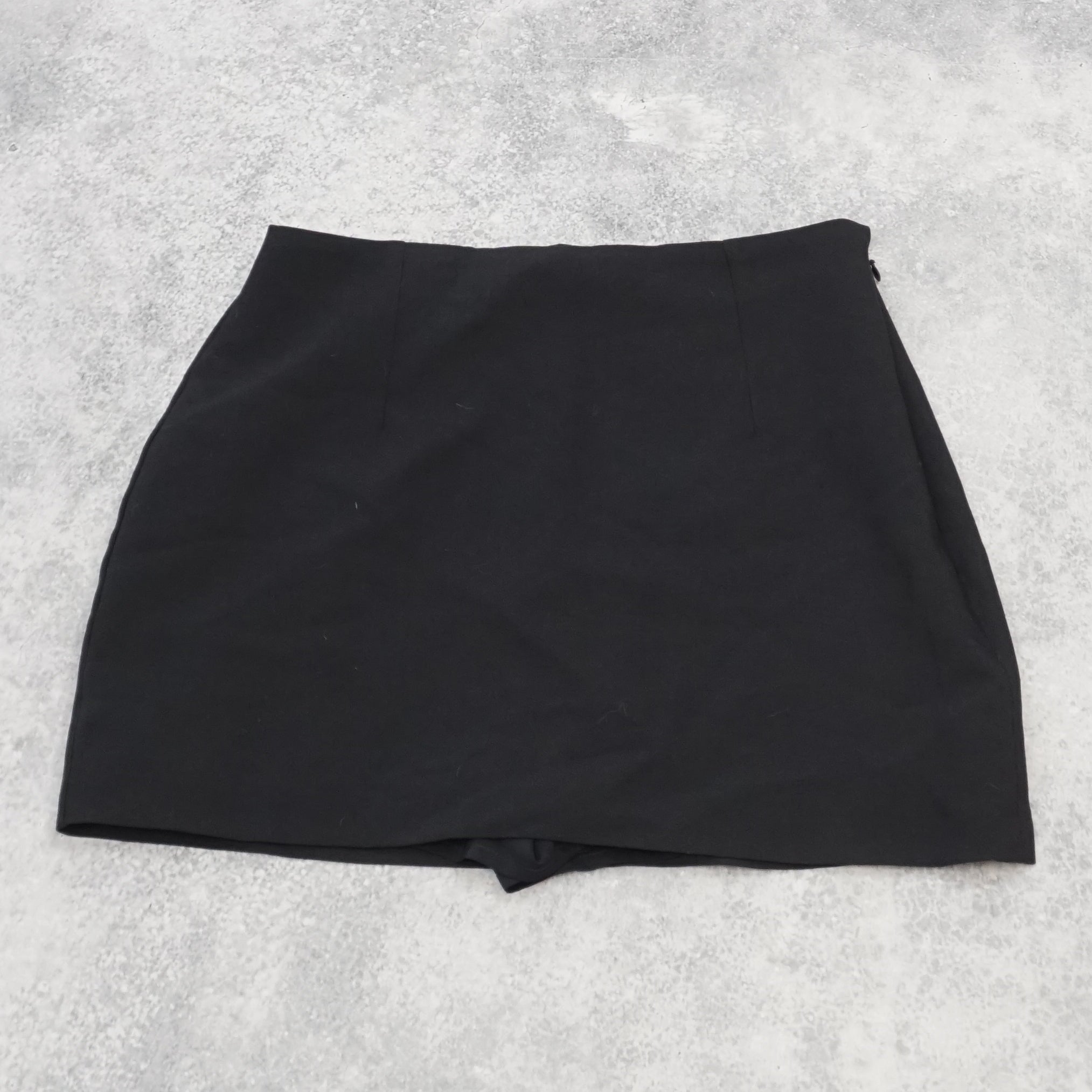 Abercrombie & Fitch Scarlet Mini Skirt
