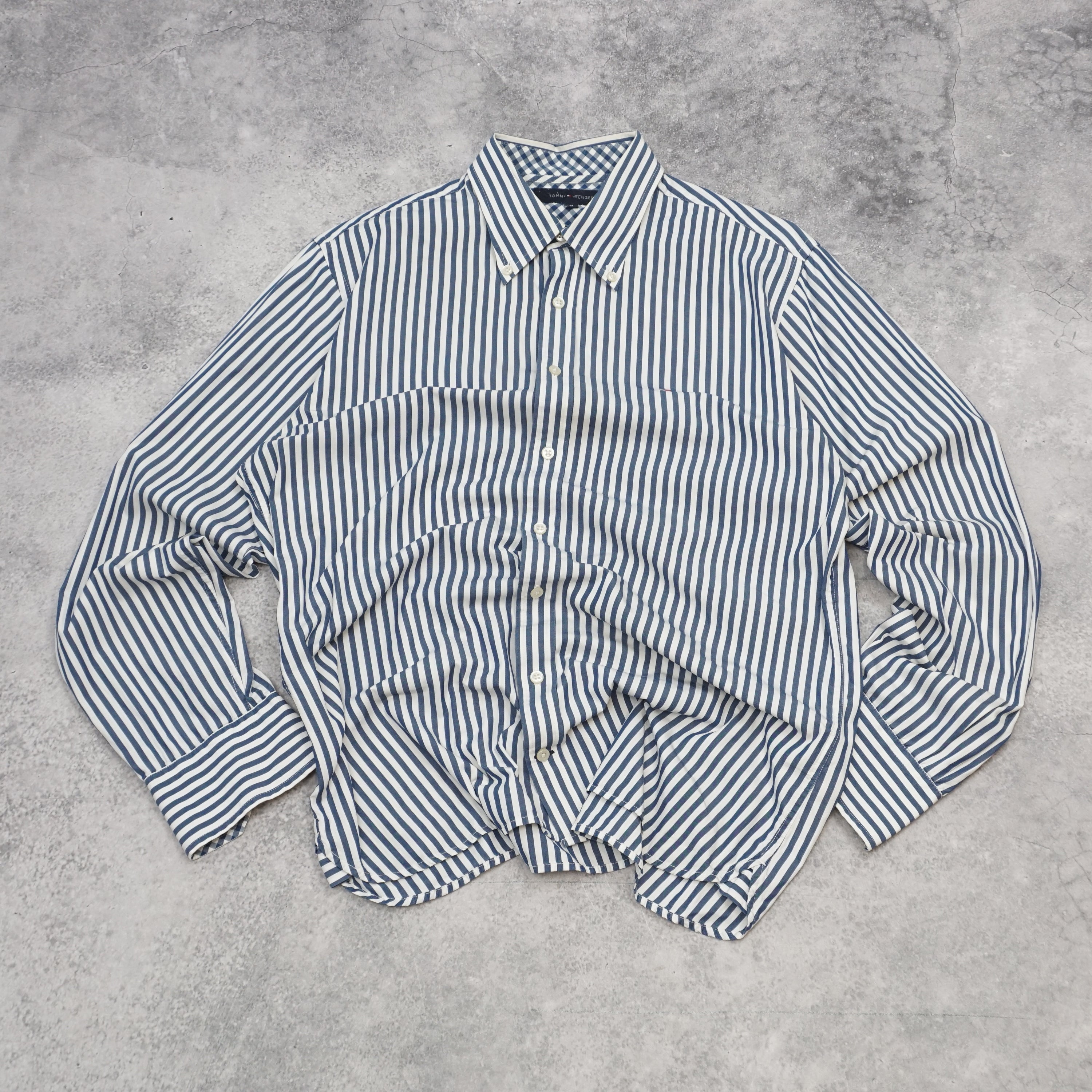 Tommy Hilfiger Button Up