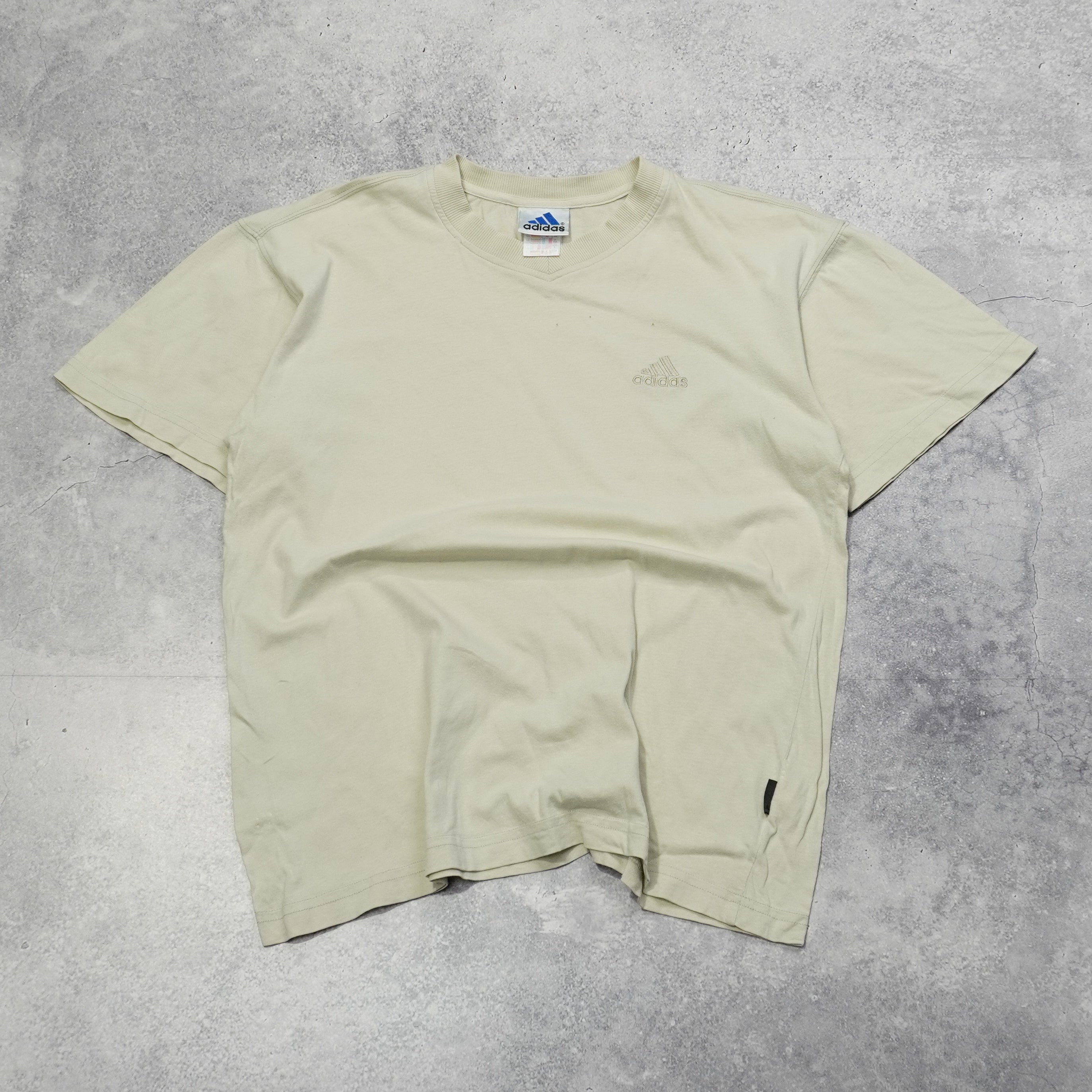 2000s Adidas T-Shirt