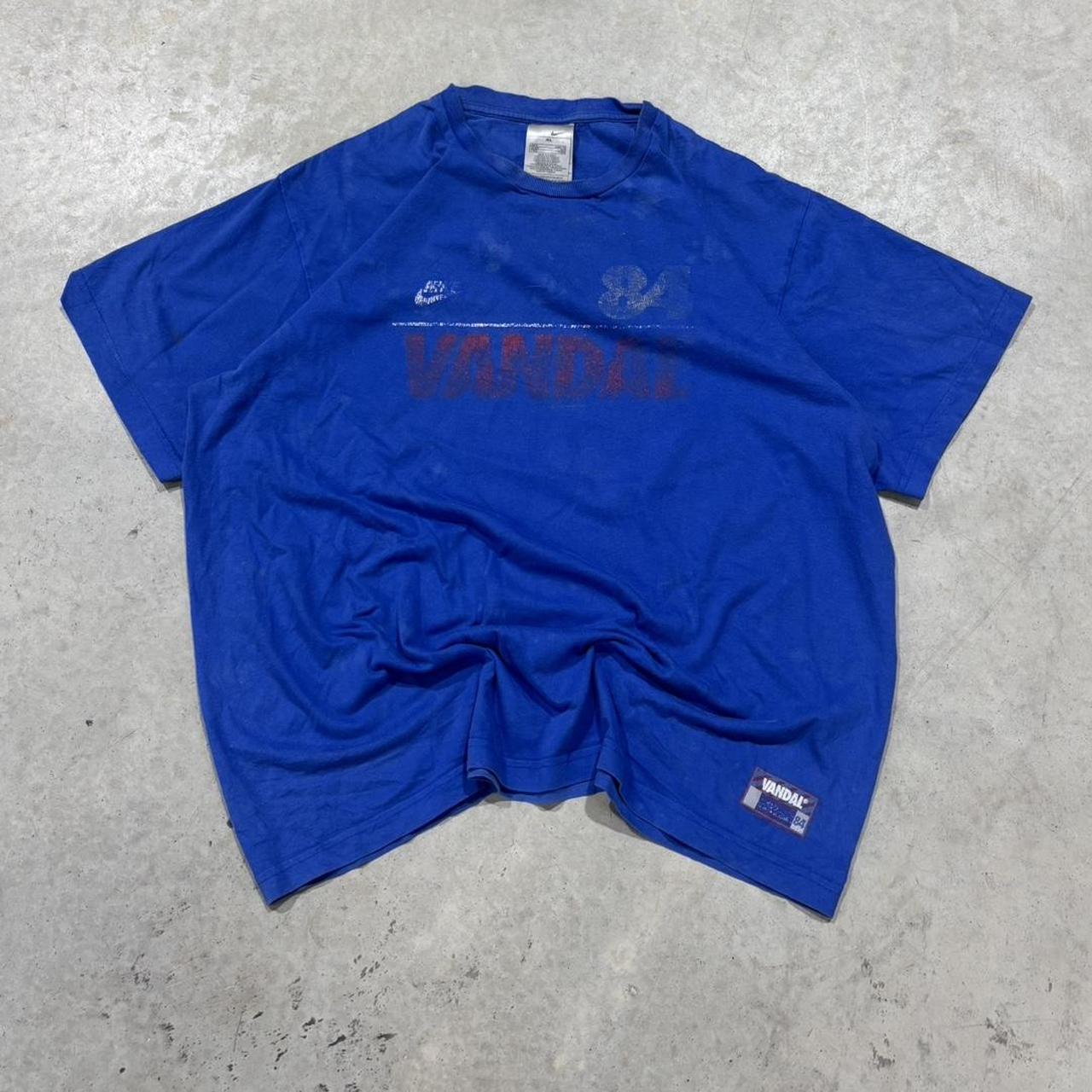 2000s Nike T-Shirt