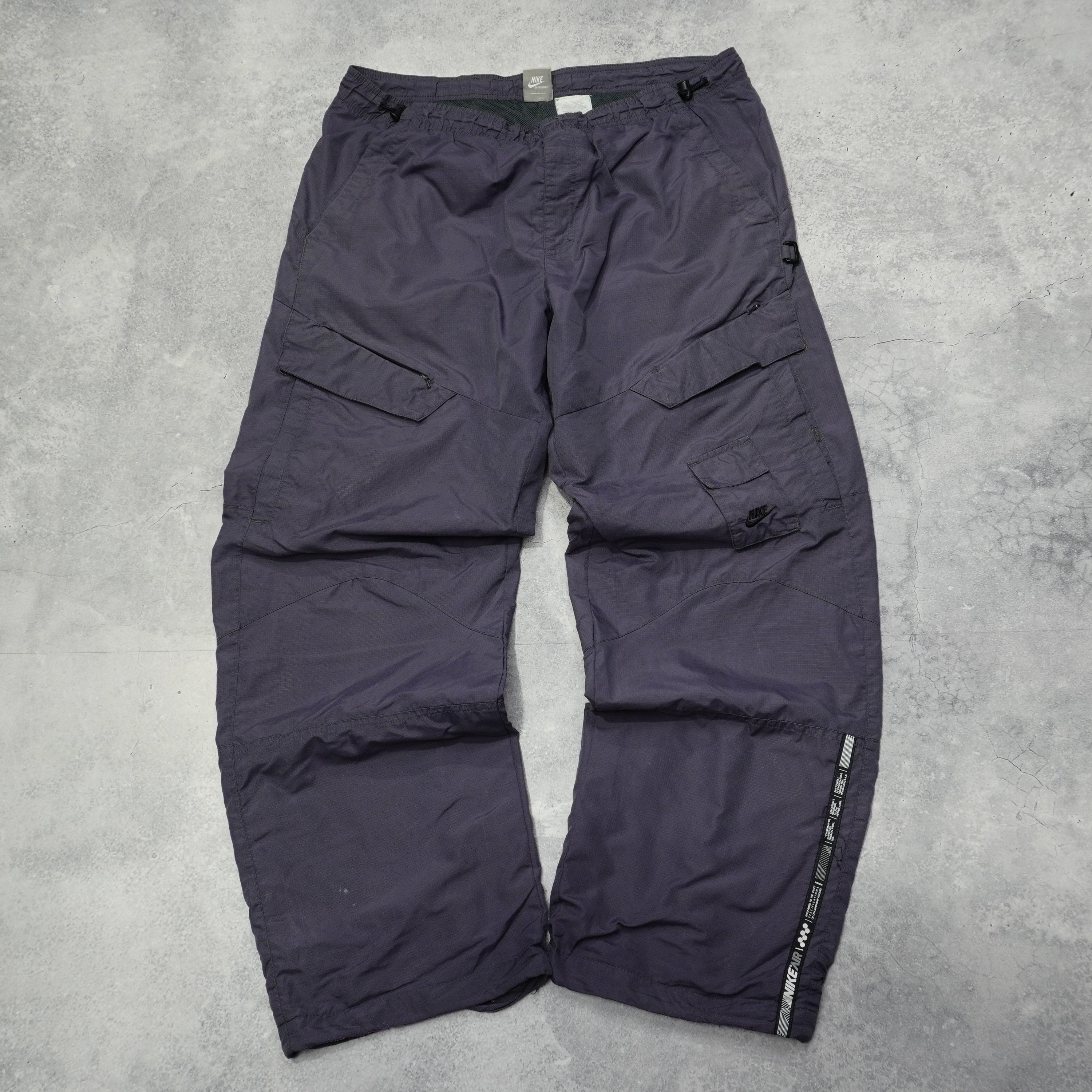 2000s Nike Cargo Pants