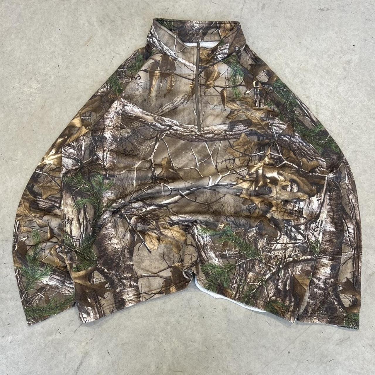 2000s Realtree Camo Hoodie Top