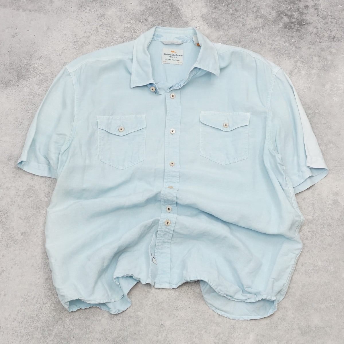 2000s Tommy Bahama Island Linen Button Up Shirt