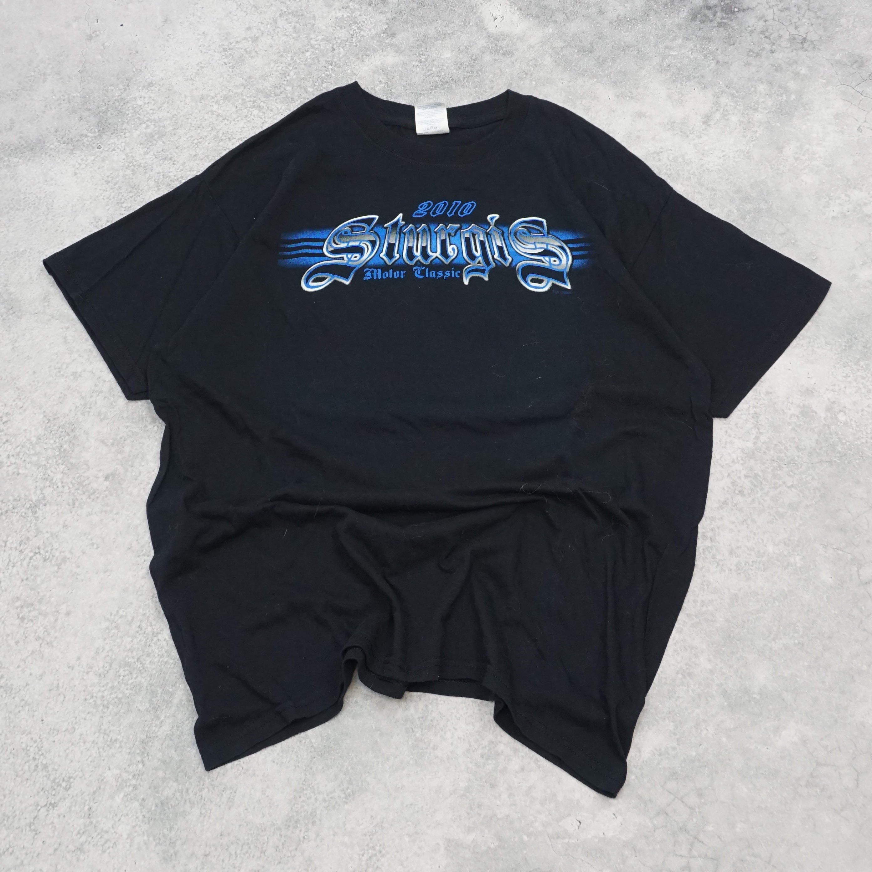 2000s Gildan Heavy Cotton Graphic T-Shirt