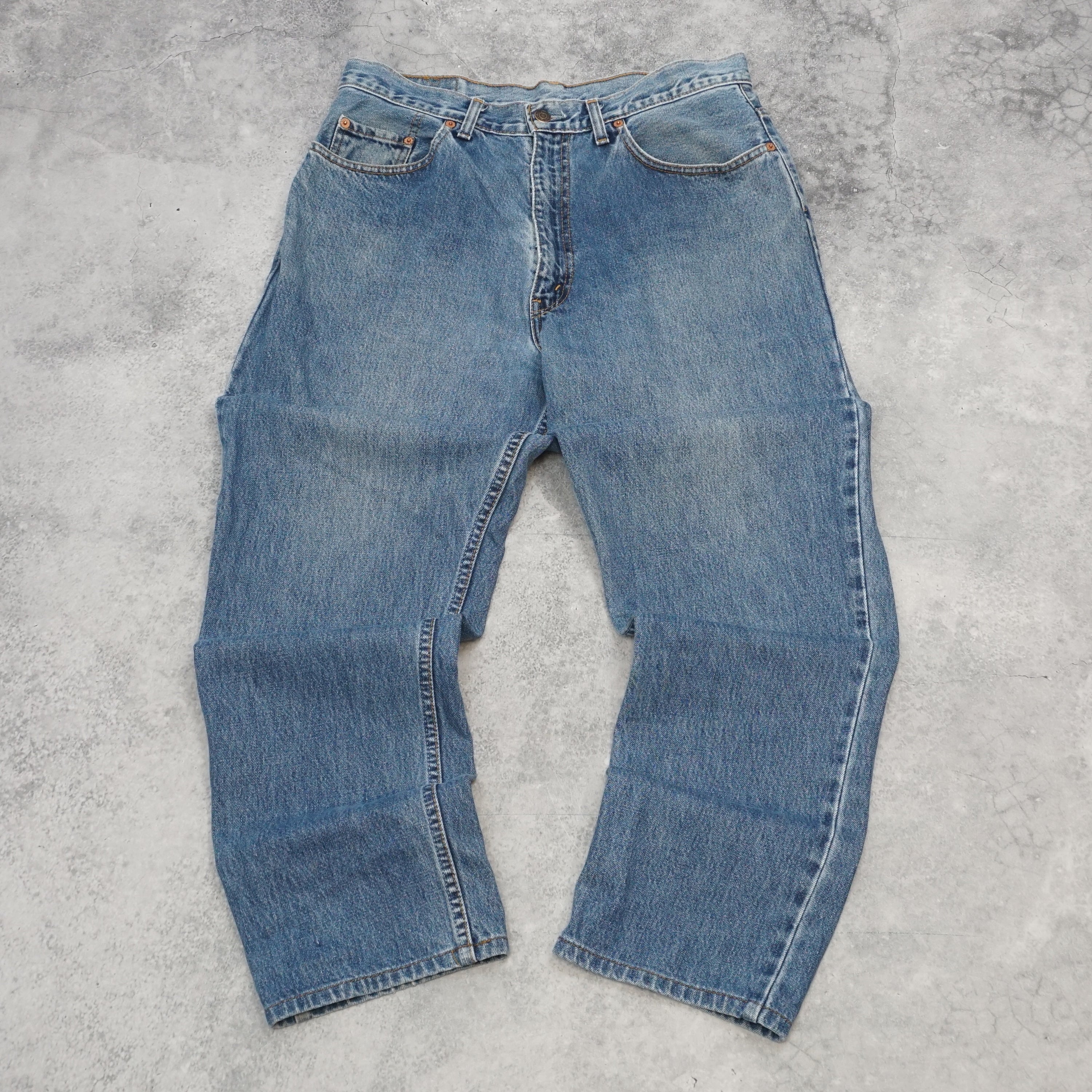 90s Levi's 556 Jeans