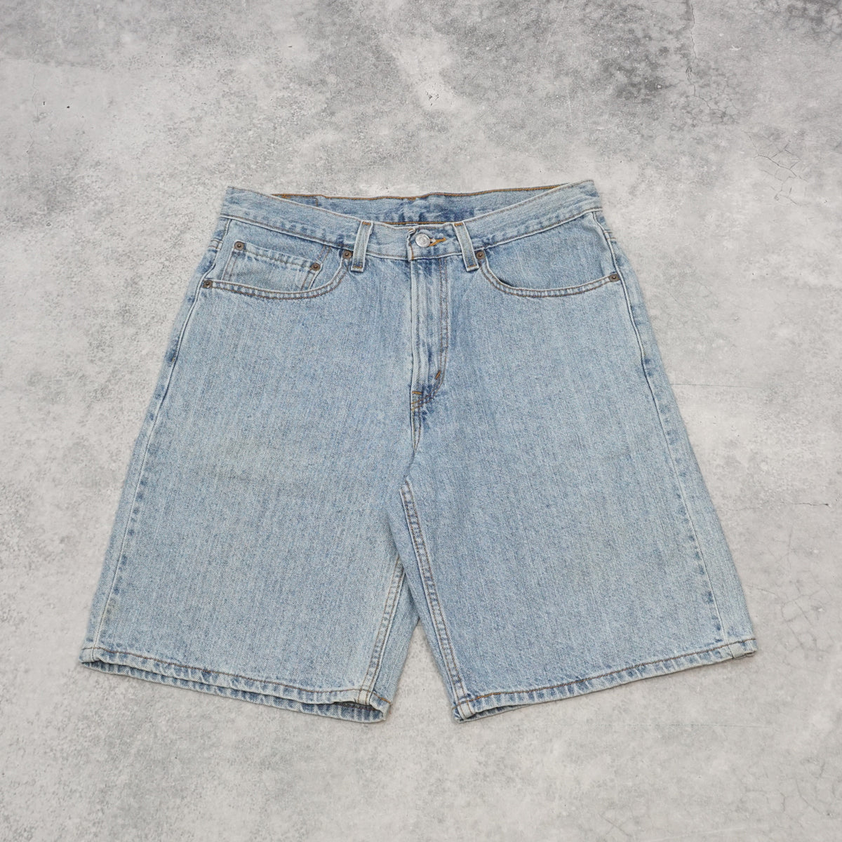 2000s Levi's 550 Relaxed Fit Jorts