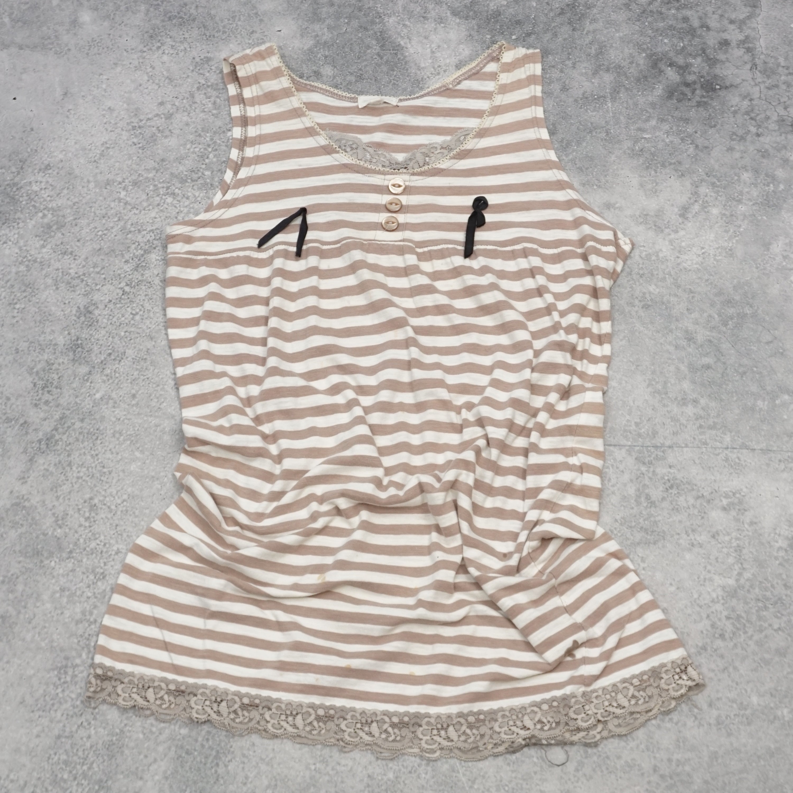 Elle Poem Striped Lace Trim Cami