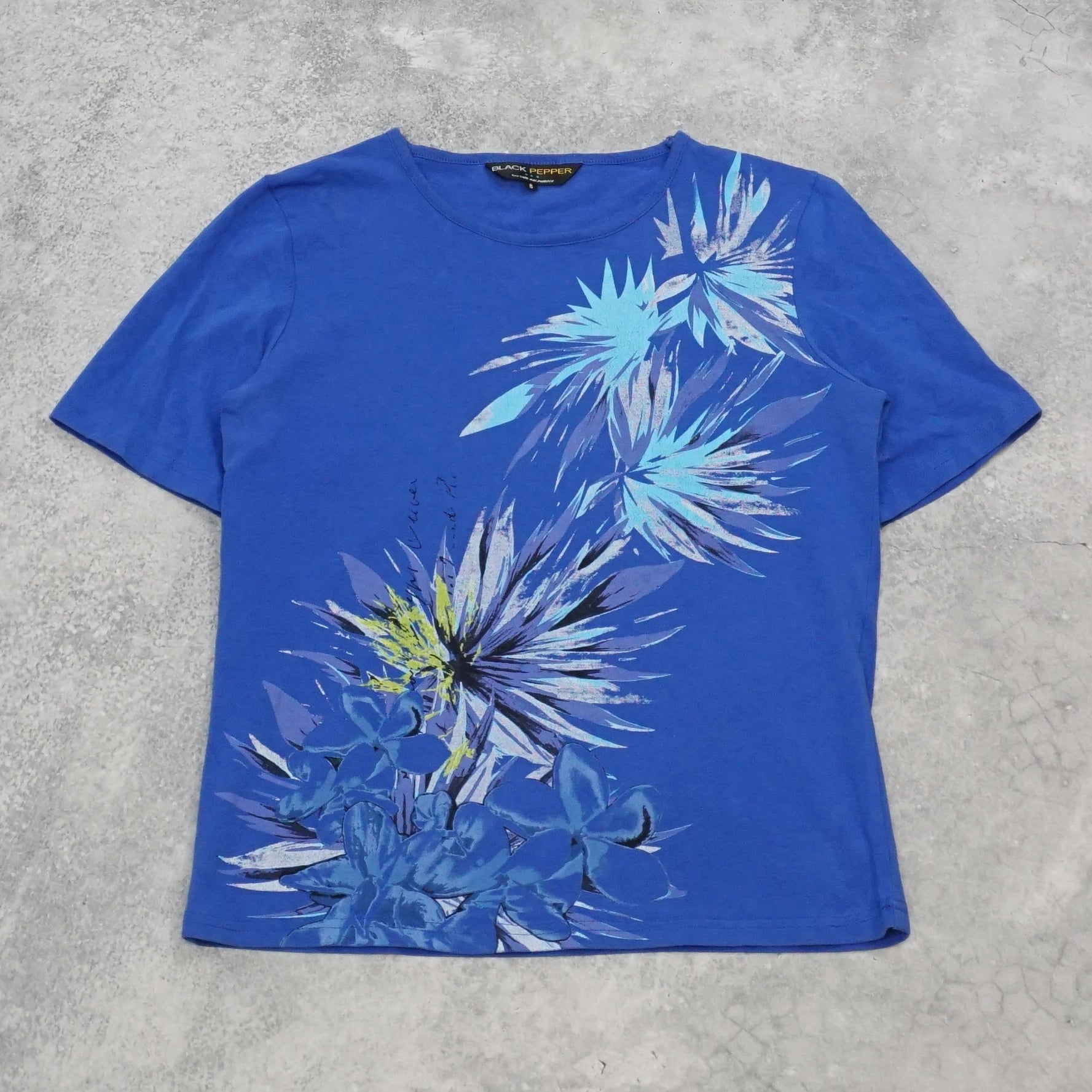 Black Pepper Graphic Floral T-Shirt