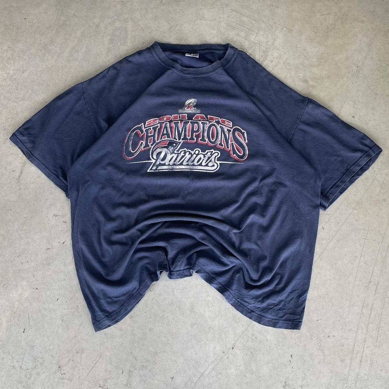 2000s Patriots Graphic T-Shirt