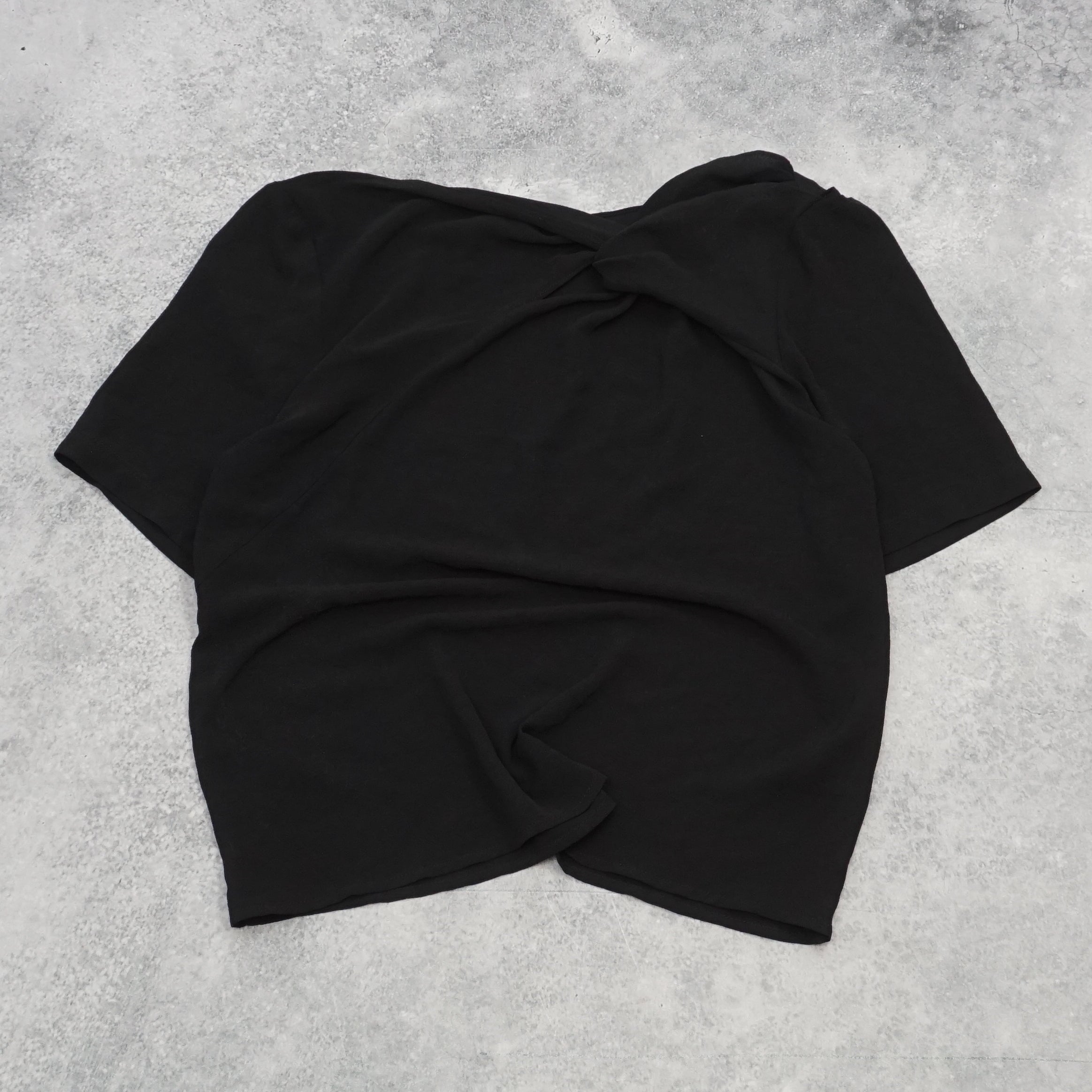 Knot Front Top