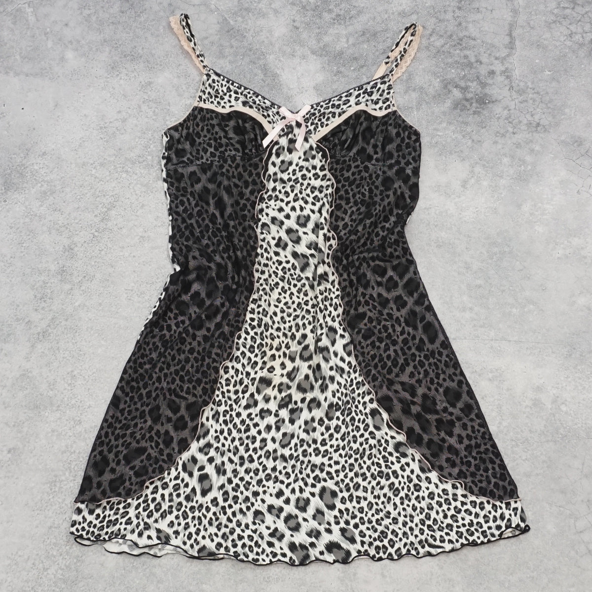 2000s Don Dons Leopard Print Mesh Dress Slip