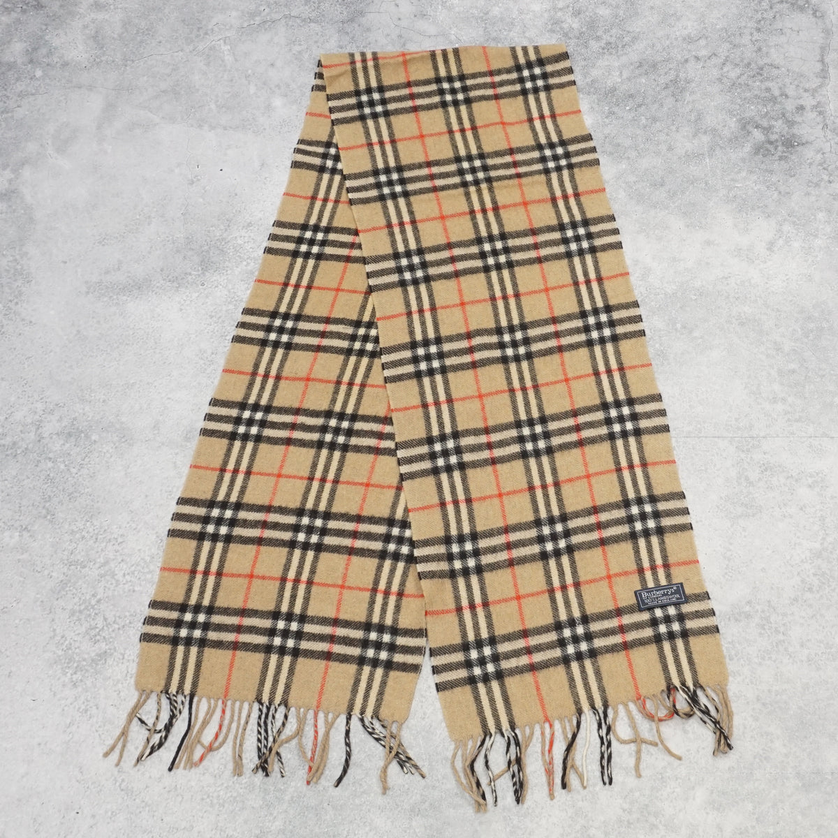 90s Burberrys Nova Check Lambswool Fringed Scarf