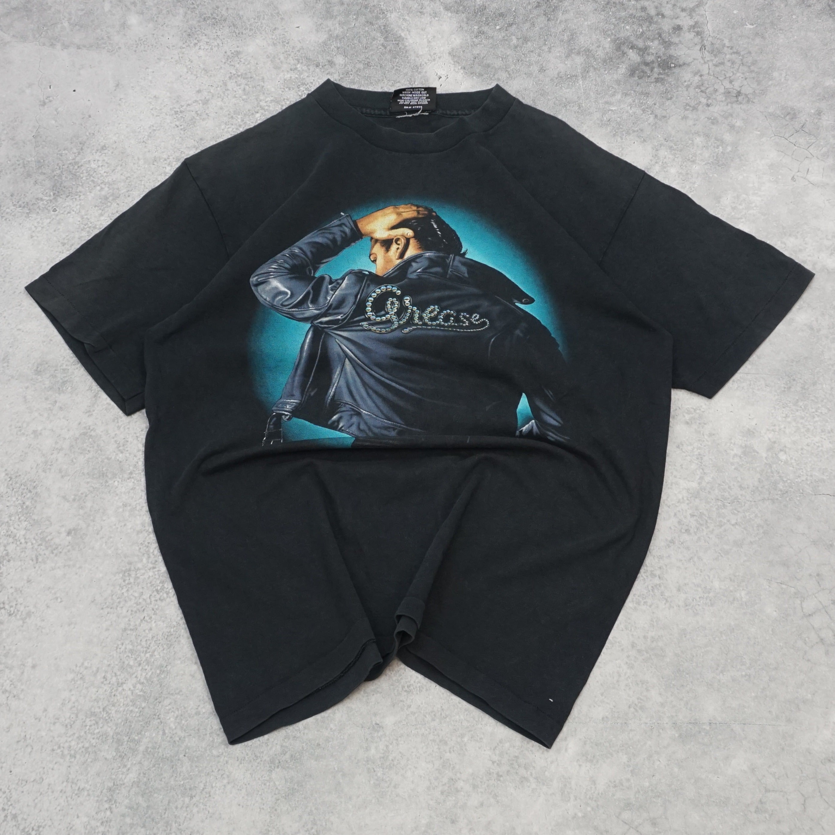 Gildan Graphic T-Shirt