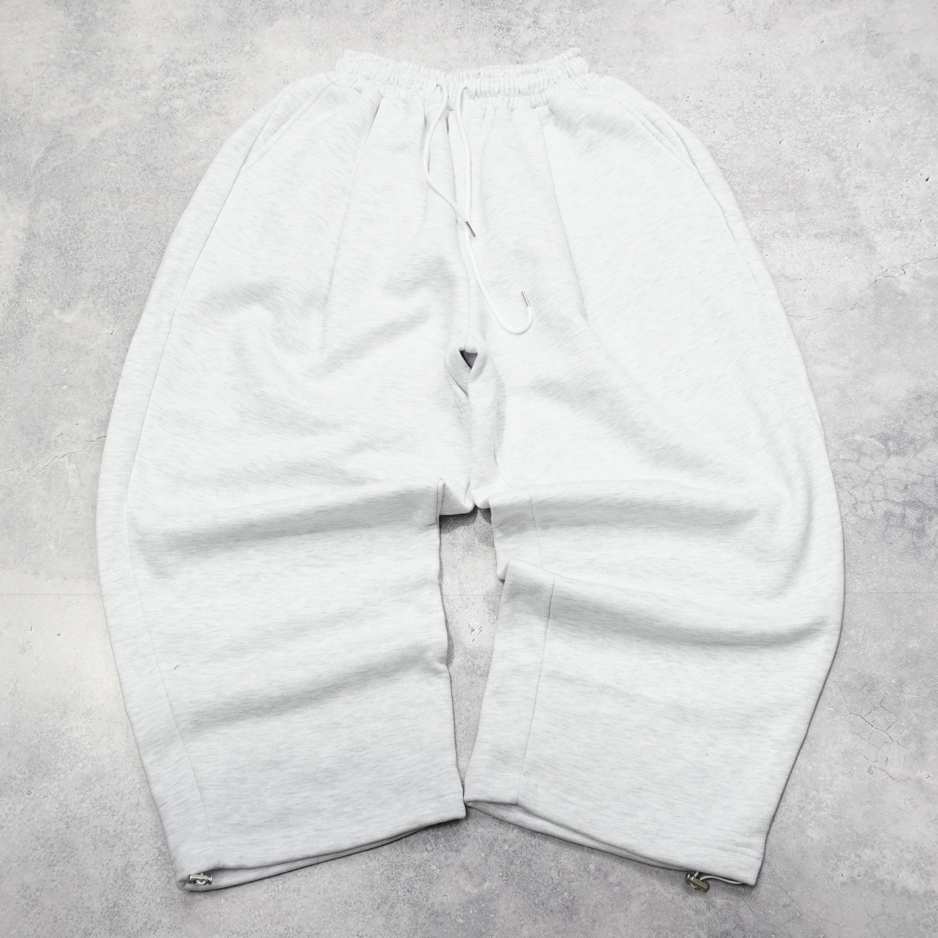Pleated Sweatpants