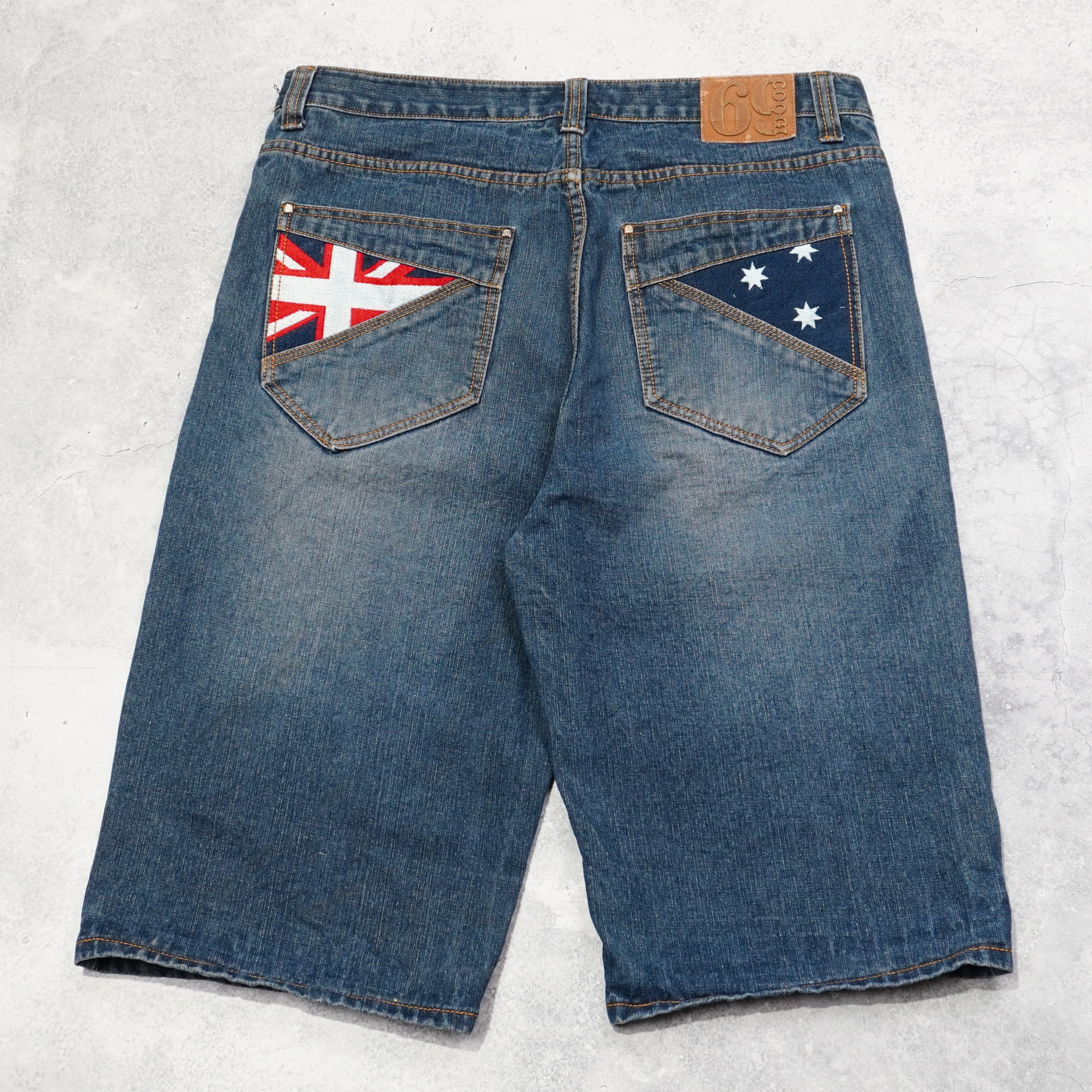 2000s Coogi Embroidered Jorts