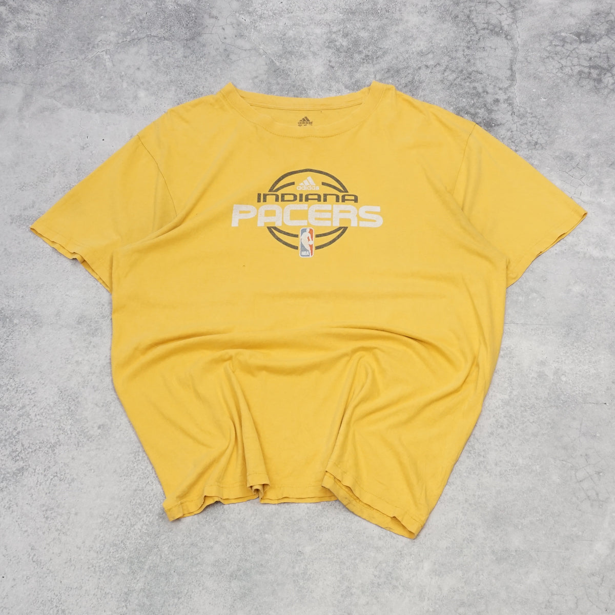 2000s Adidas Indiana Pacers Graphic T-Shirt