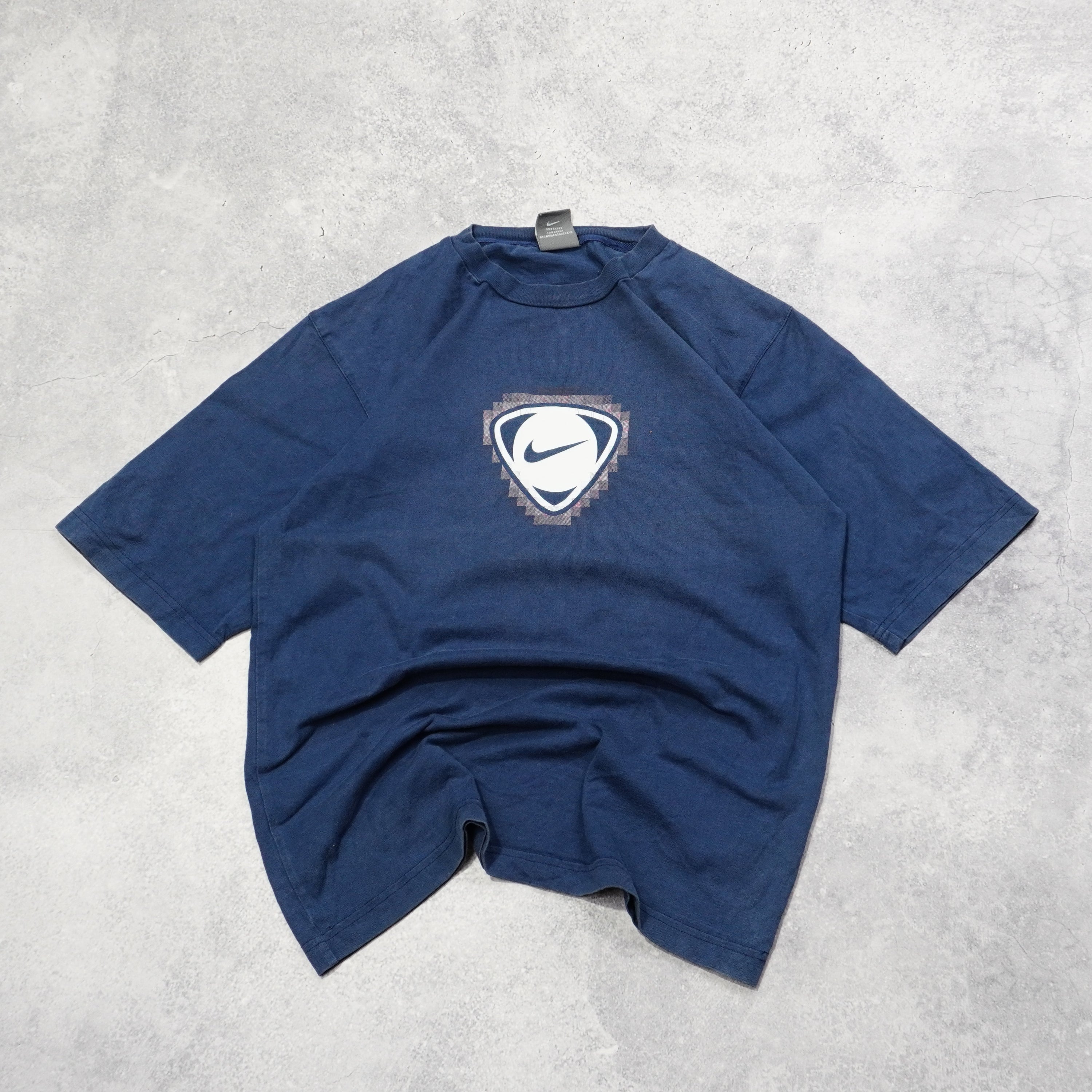 2000s Nike T-Shirt