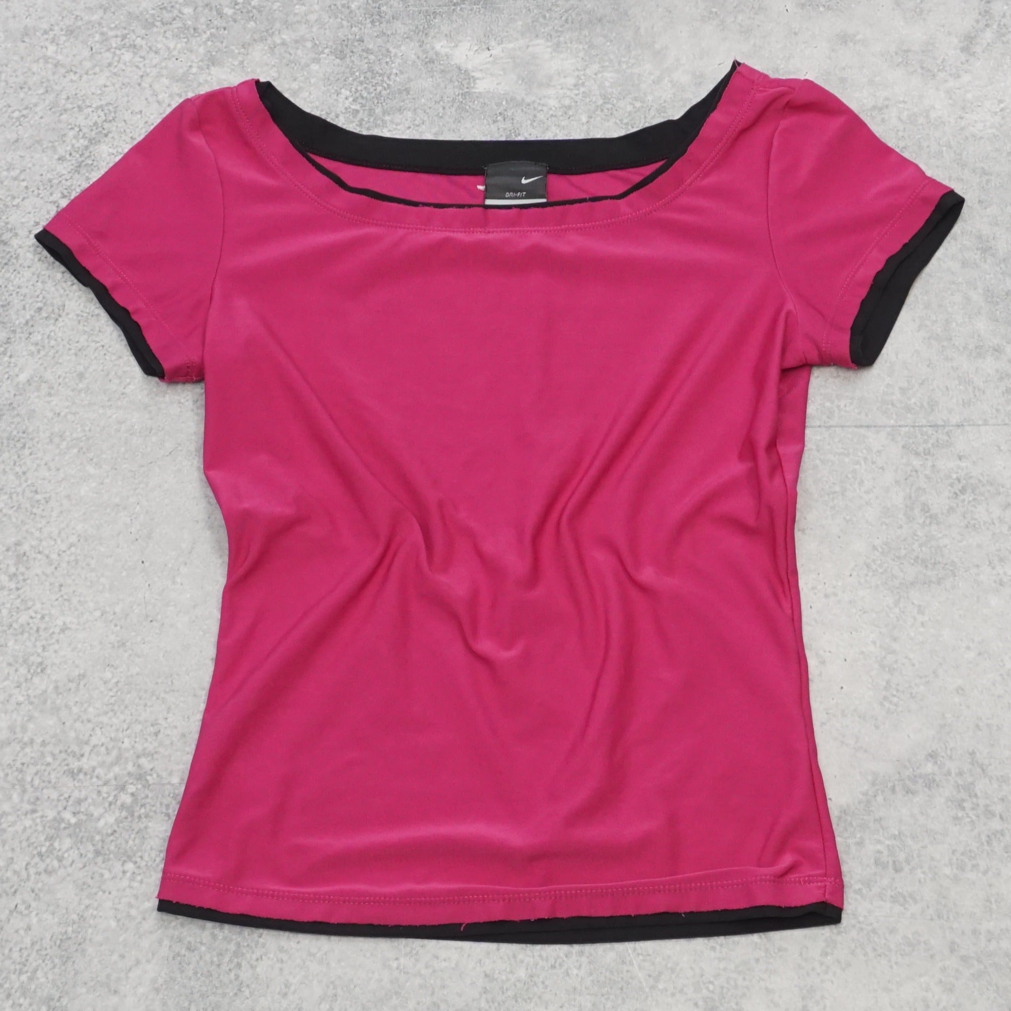 2000s Nike Dri-Fit Fitted T-Shirt