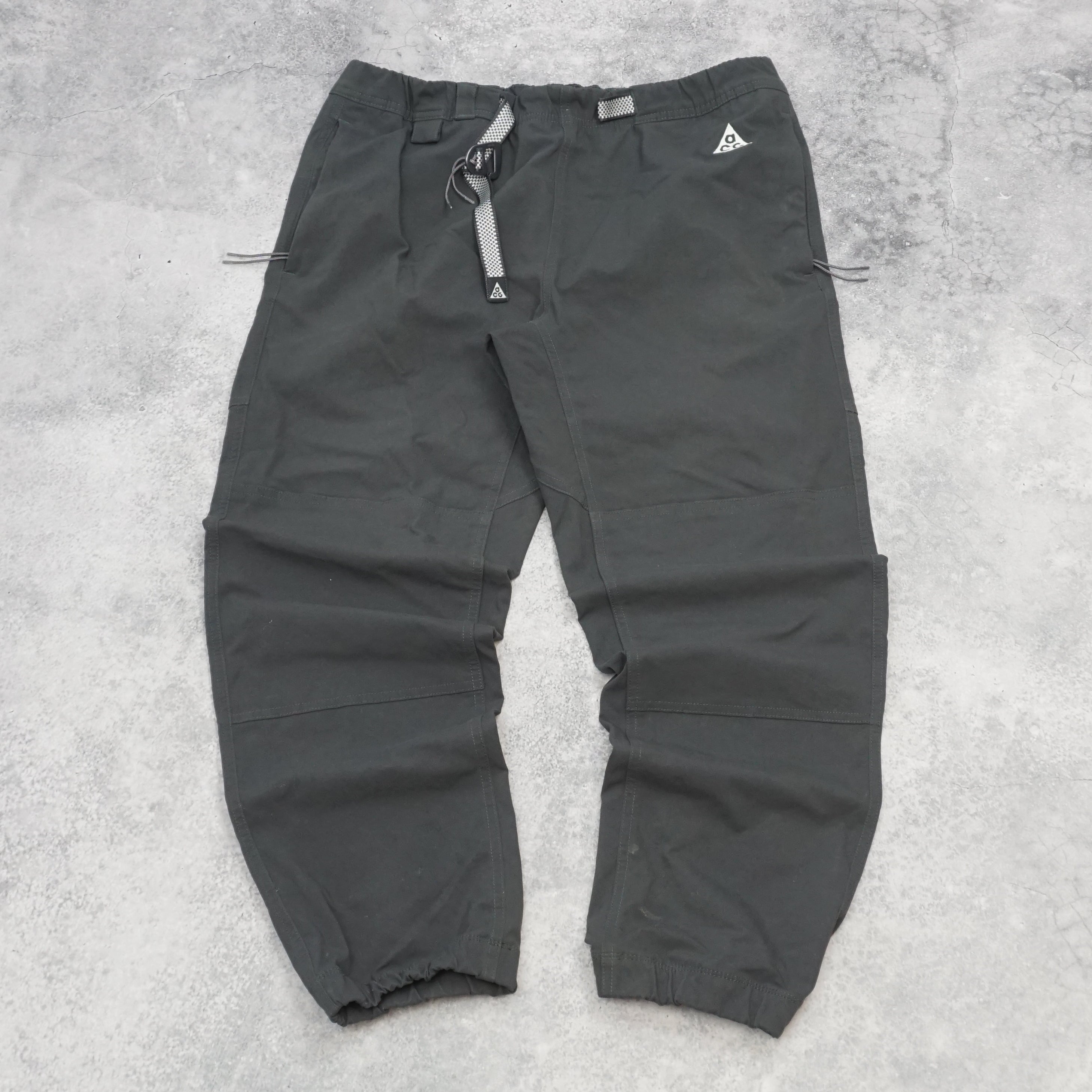 Nike ACG Tech Pants