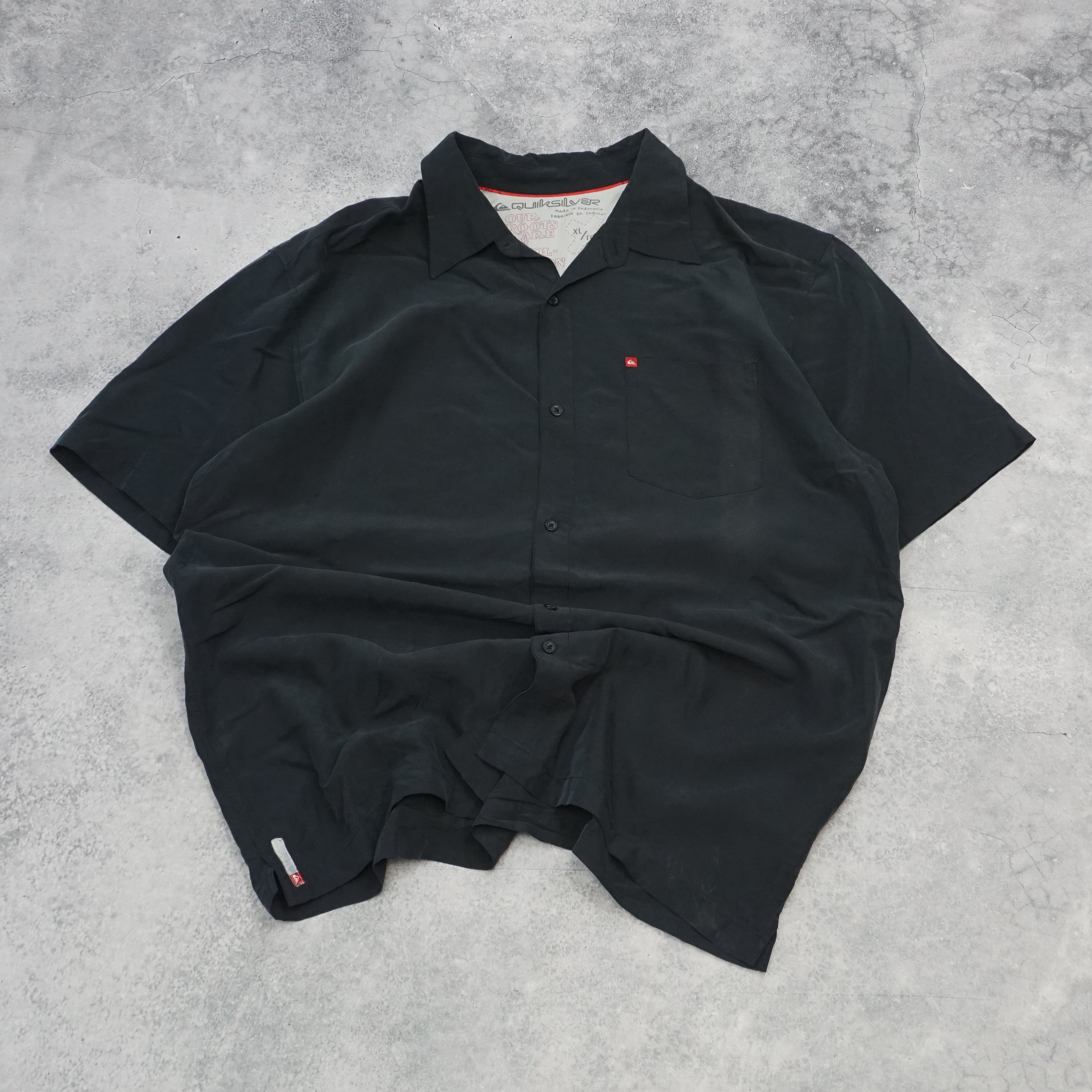 2000s Quiksilver Casual  Button Up