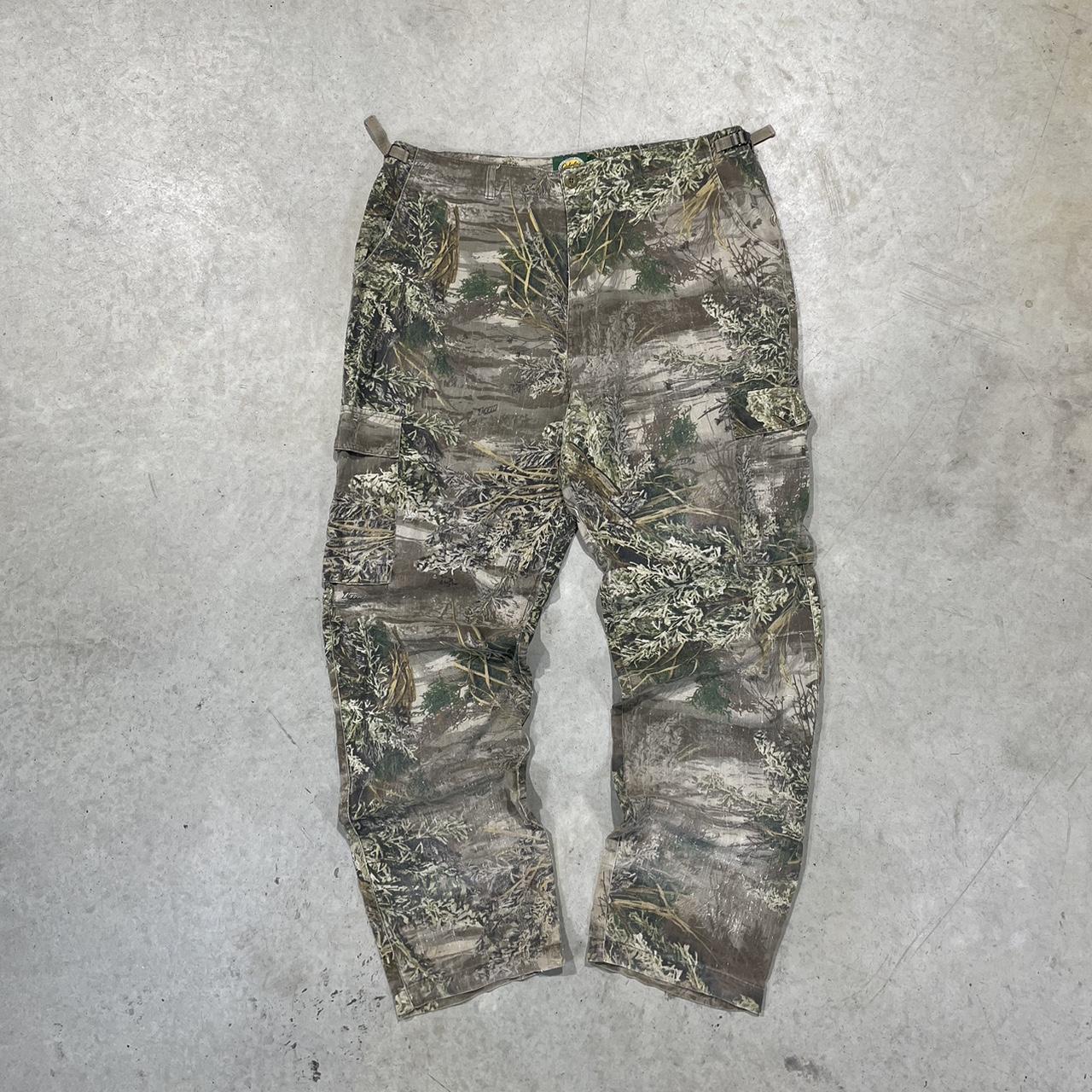 2000s Cabelas Camouflage Pants